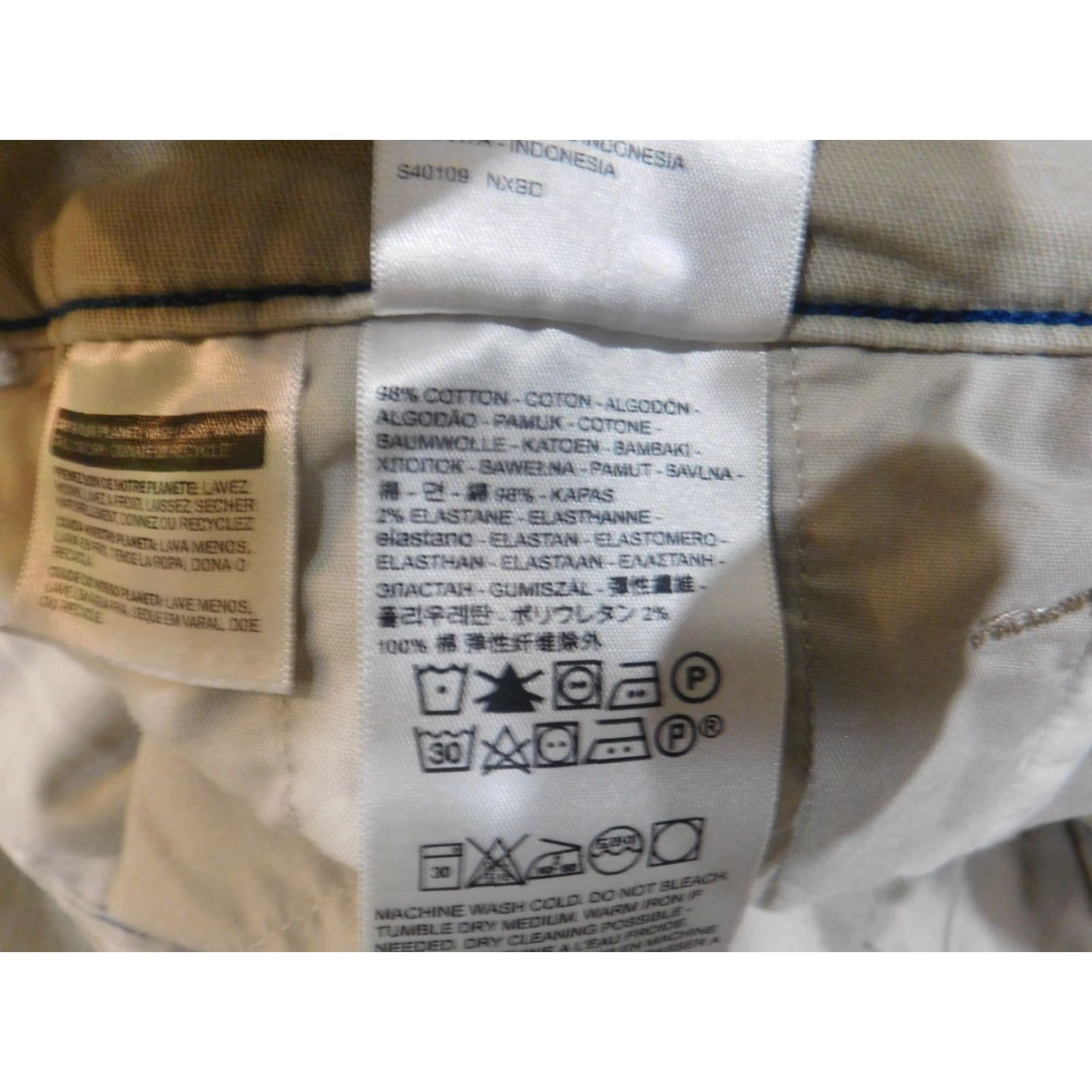 Levi's Levi's Pants Men 38x30 Chino Beige Classic Retro Straight Taper pants Mens 38 Beige Regular Size 38 Size US 38 / EU 54 - 6 Thumbnail