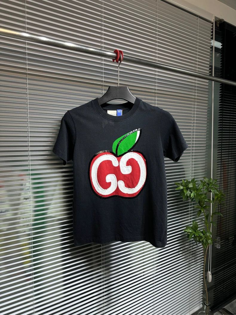 Gucci Gucci GG Apple Printed Short Sleeve Black Round Neck Pullov Size US XS / EU 42 / 0 - 1 Thumbnail