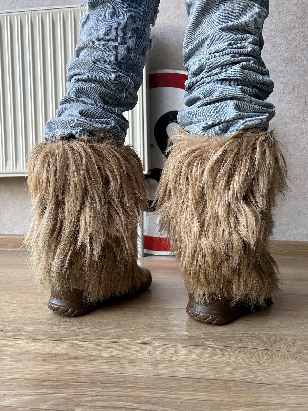 Japanese Brand Y2K Vintage Real Fur Fluffy Winter Boots Size US 7 / IT 37 - 5 Thumbnail