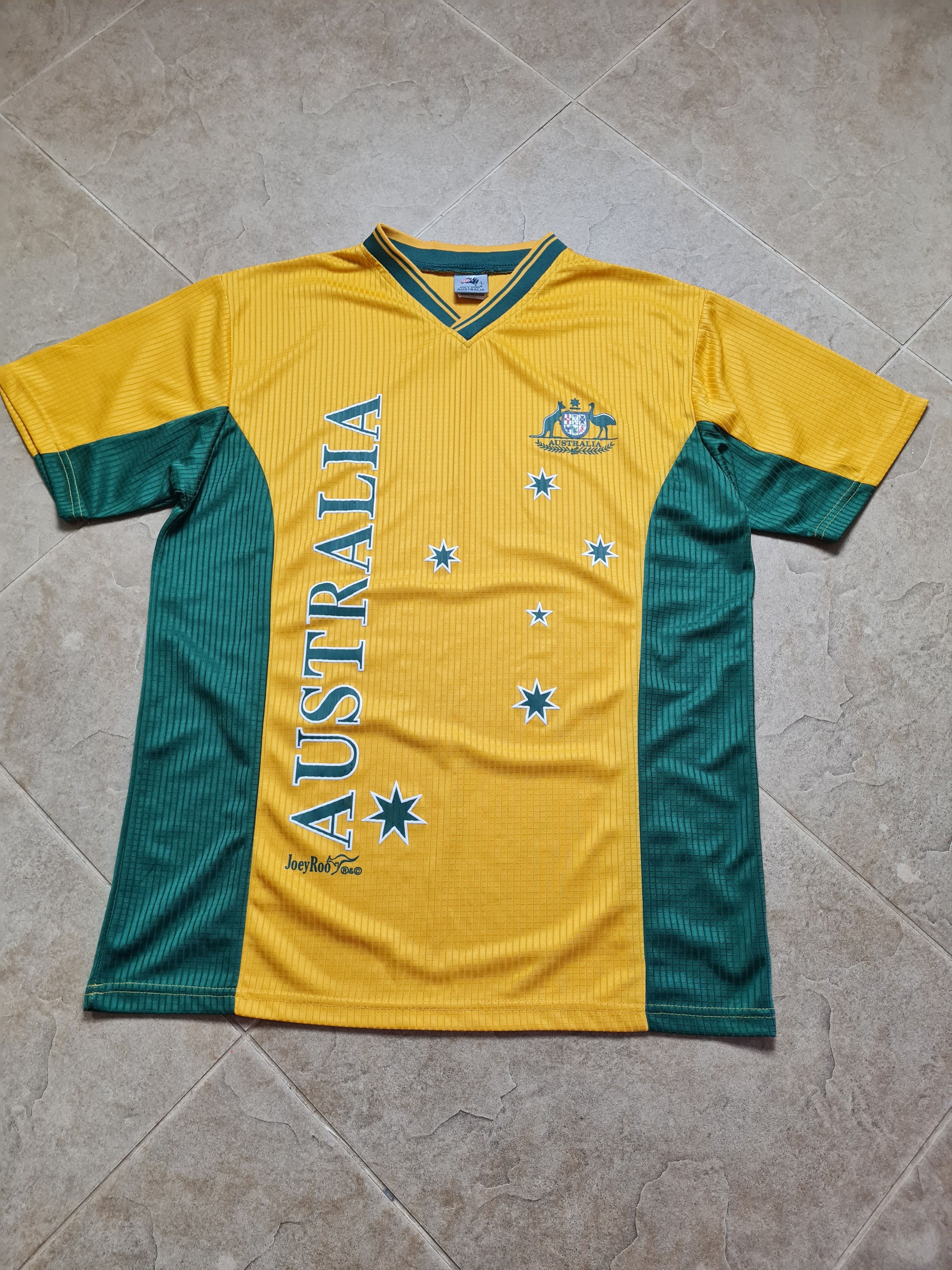 Other Jersey Australia National Football Mens Soccer Team Size L Size US L / EU 52-54 / 3 - 5 Thumbnail