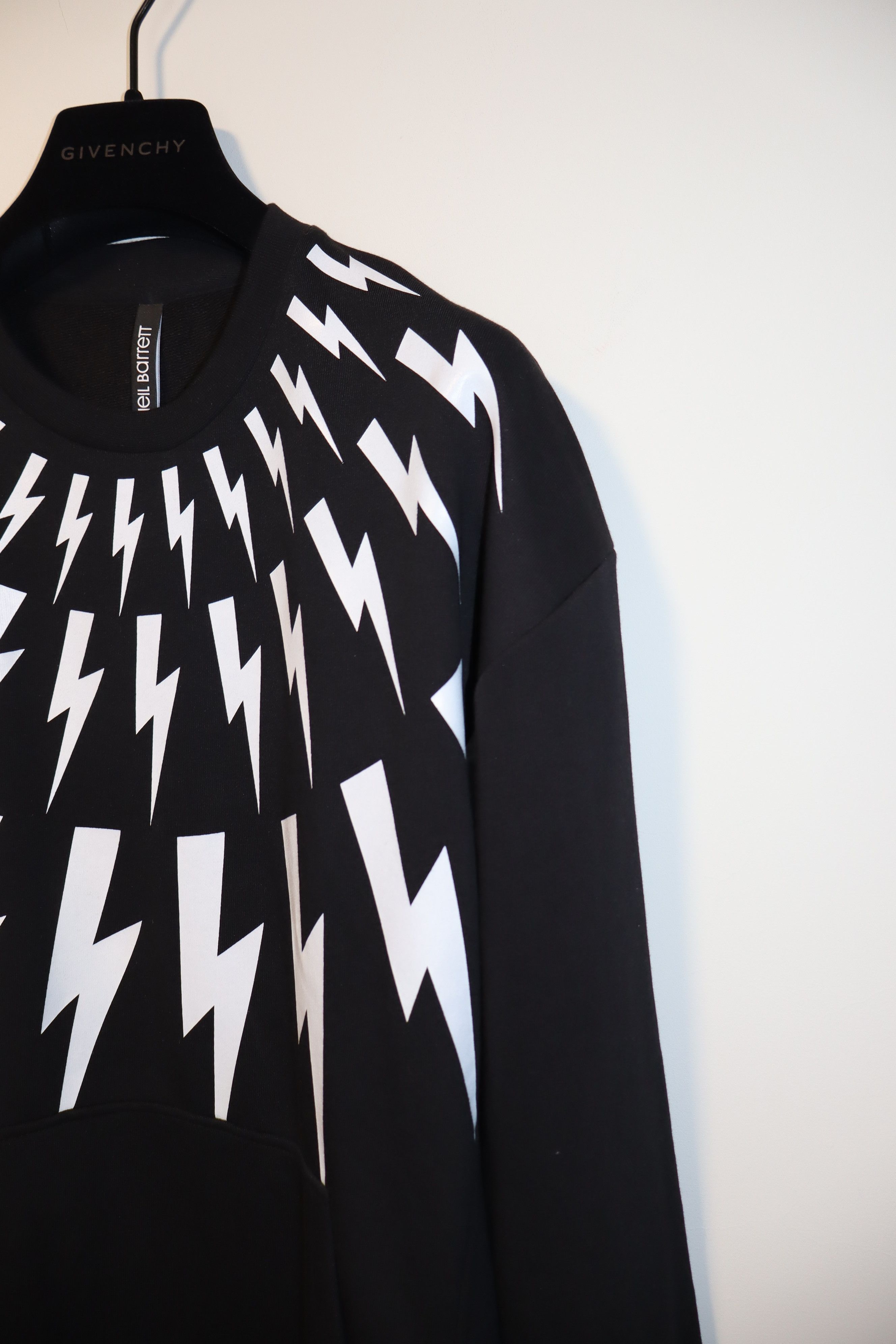 Neil Barrett Oversized thunderbolt print sweatshirt Size US XXS / EU 40 - 2 Thumbnail