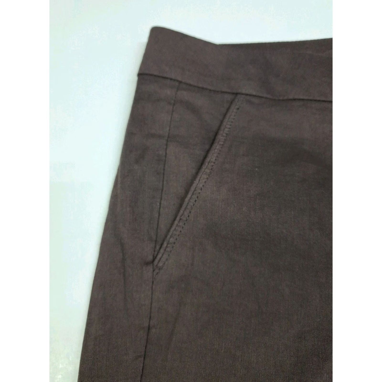 Bebe NWT bebe Womens Tab Ankle Slim Crop Pants Brown Size 0 #6801 Size 27" / US 4 / IT 40 - 6 Thumbnail