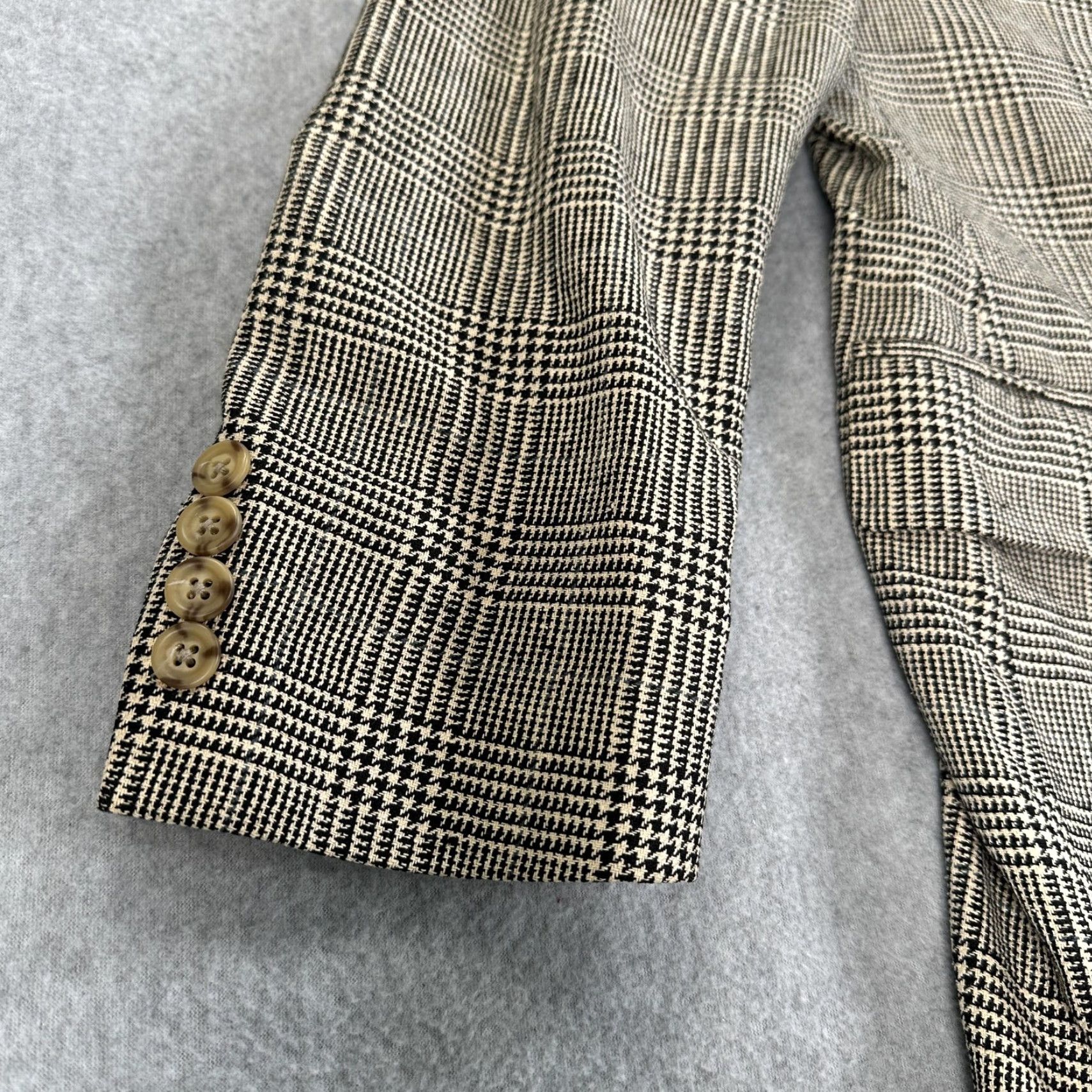 Ralph Lauren Ralph Lauren Sport Coat Jacket Men L Beige Check Two-Button Blazer 2 Piece Notch Lapel Canada Size 42R - 5 Thumbnail