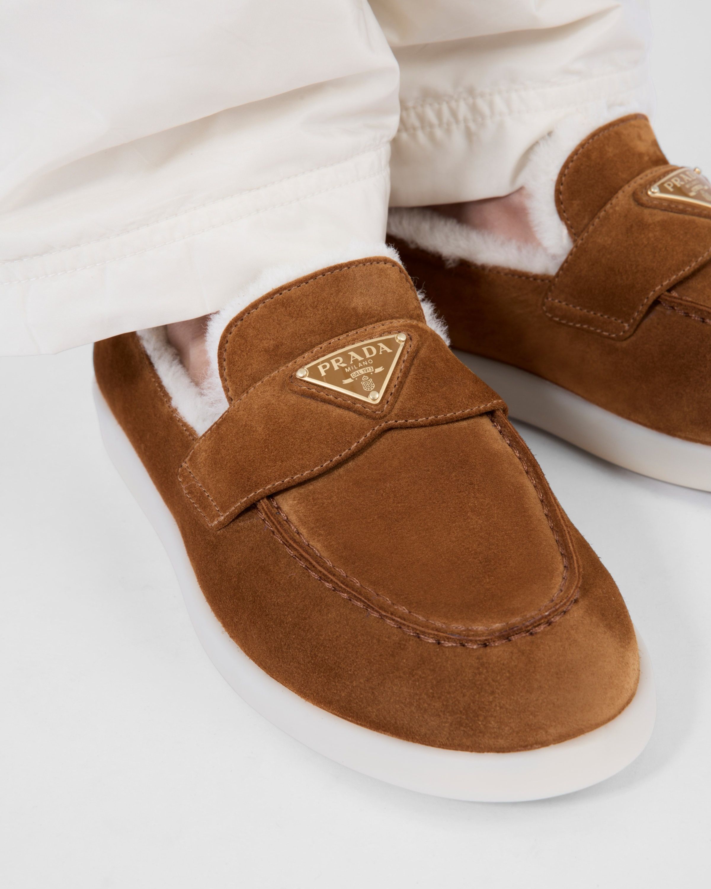 Prada o1la1rc1a0925 Suede and Shearling Loafers in Brown Size US 11 / EU 44 - 3 Thumbnail