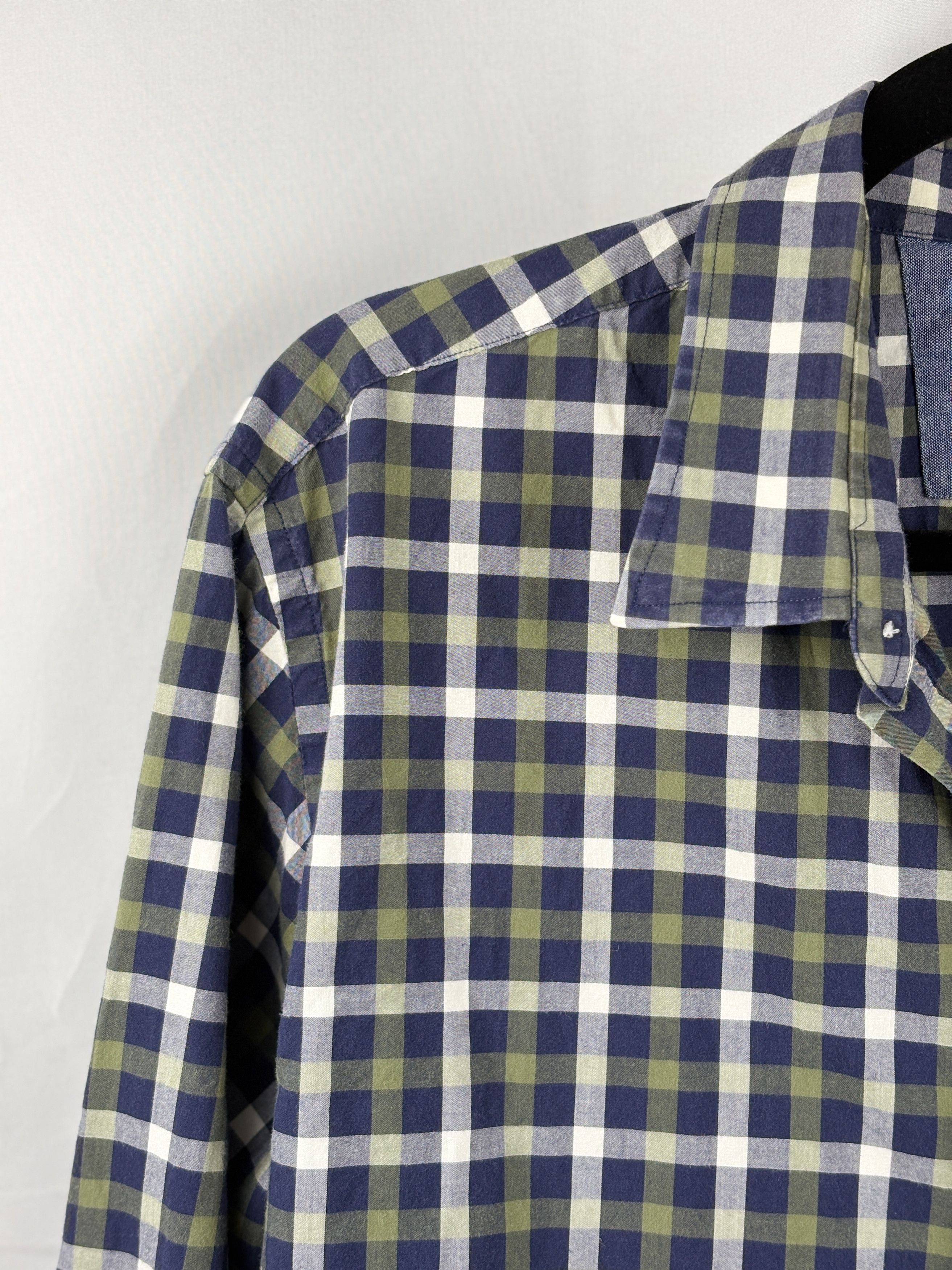 Banana Republic Banana Republic Plaid Shirt XL Blue Green Slim Fit Button Up Size US XL / EU 56 / 4 - 3 Thumbnail