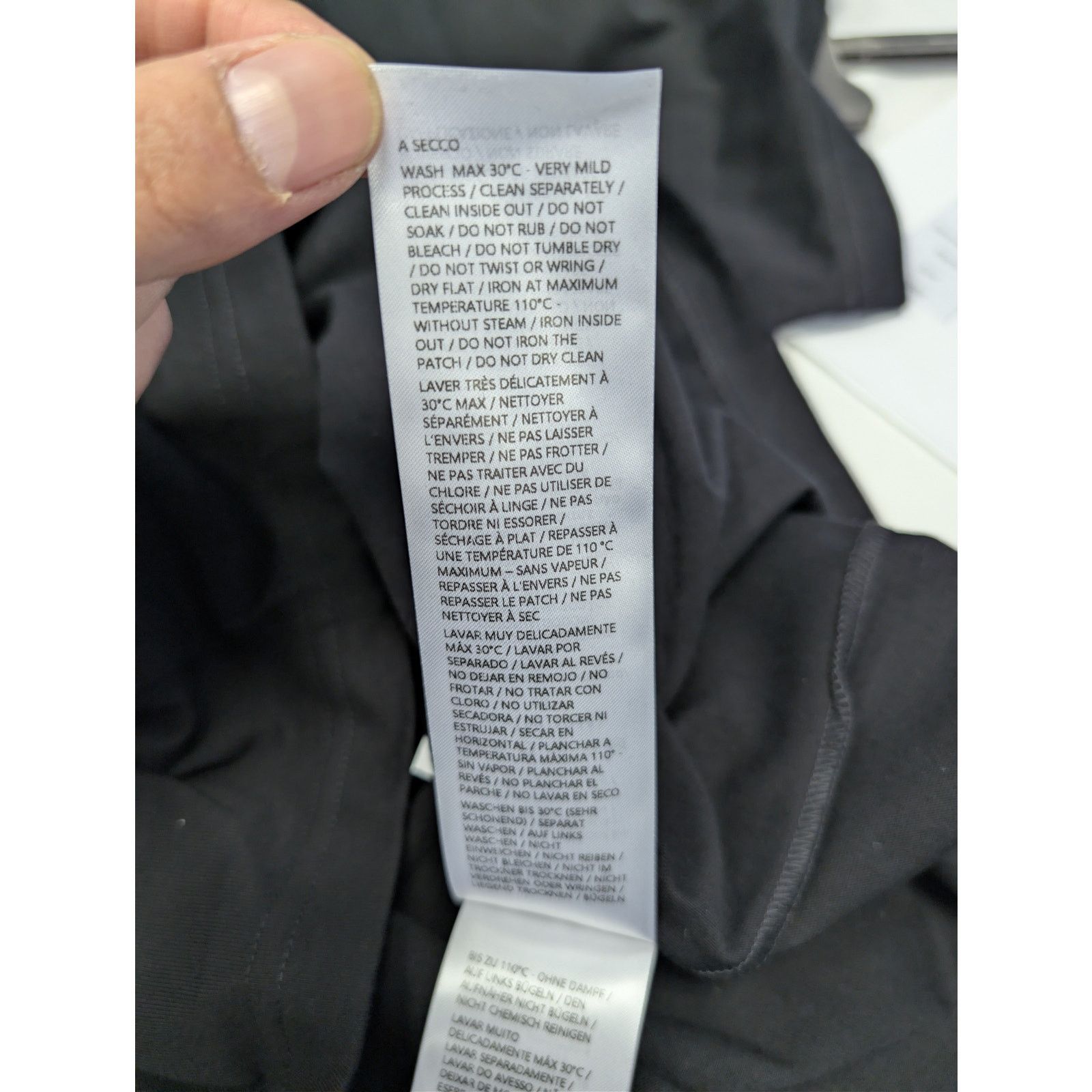 Gucci o1rshd1 Cotton Jersey Short-Sleeve T-Shirt in Black / Mix Size US XL / EU 56 / 4 - 15 Thumbnail