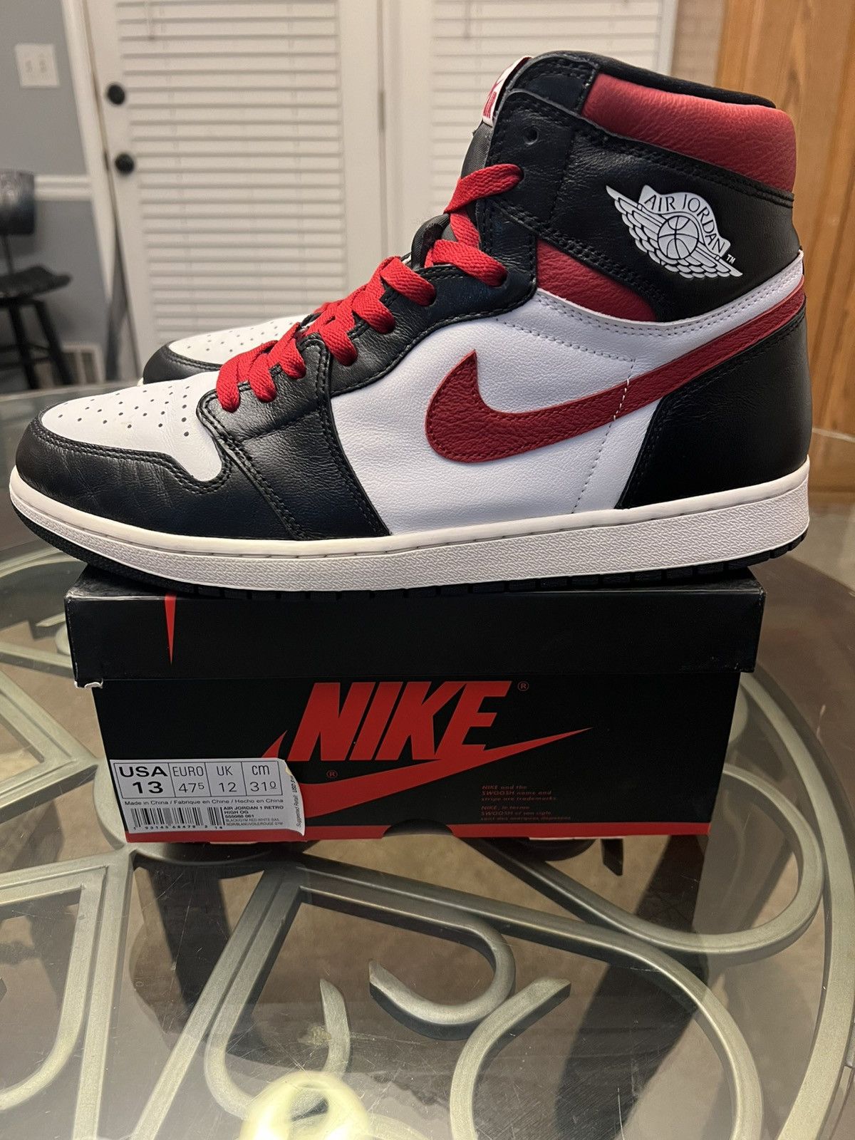 Jordan Brand Jordan 1 Retro High “Gym Red” 2019 Size US 13 / EU 46 - 2 Thumbnail