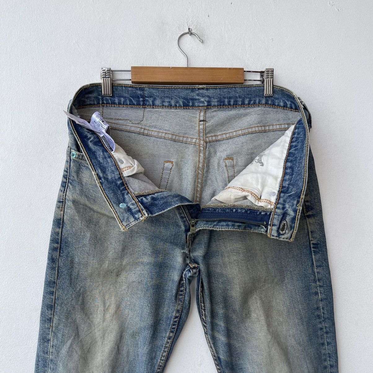 Levi's Vintage Levi's 508 Regular Taper Denim Jeans Distressed Size US 34 / EU 50 - 16 Thumbnail