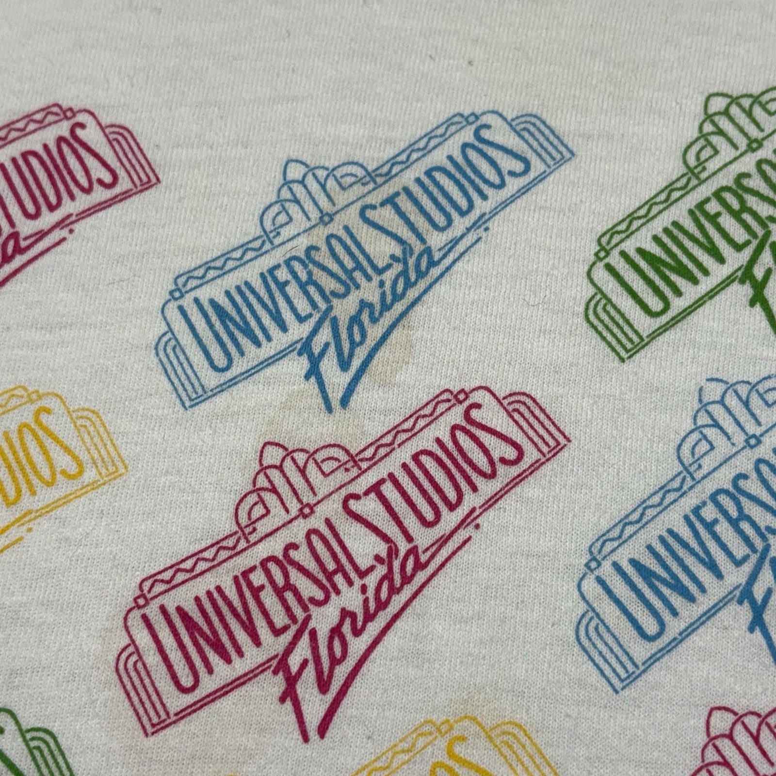 Hanes Vintage 1990 Universal Studios Men’s Small Graphic T Shirt Size US S / EU 44-46 / 1 - 7 Thumbnail