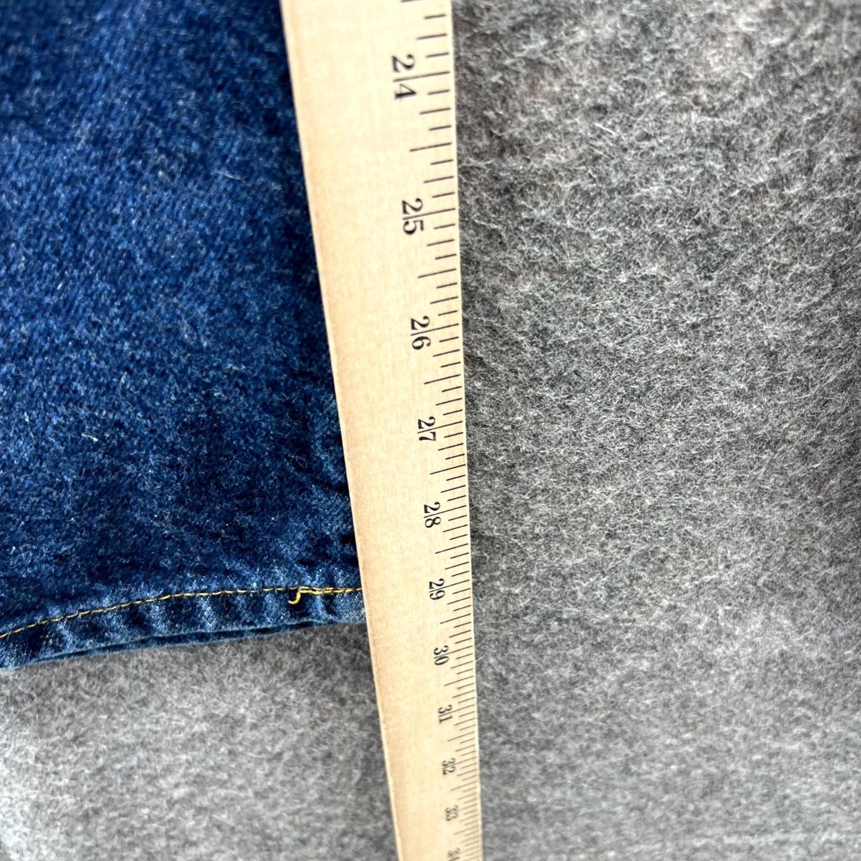 Ralph Lauren VINTAGE Ralph Lauren Jeans Men 34x30 Denim Cotton Straight Fit Blue 30 Inseam Regular Rise Mid 10-12 in Pockets Buttons Size 34 MENS Jeans Size US 34 / EU 50 - 7 Thumbnail