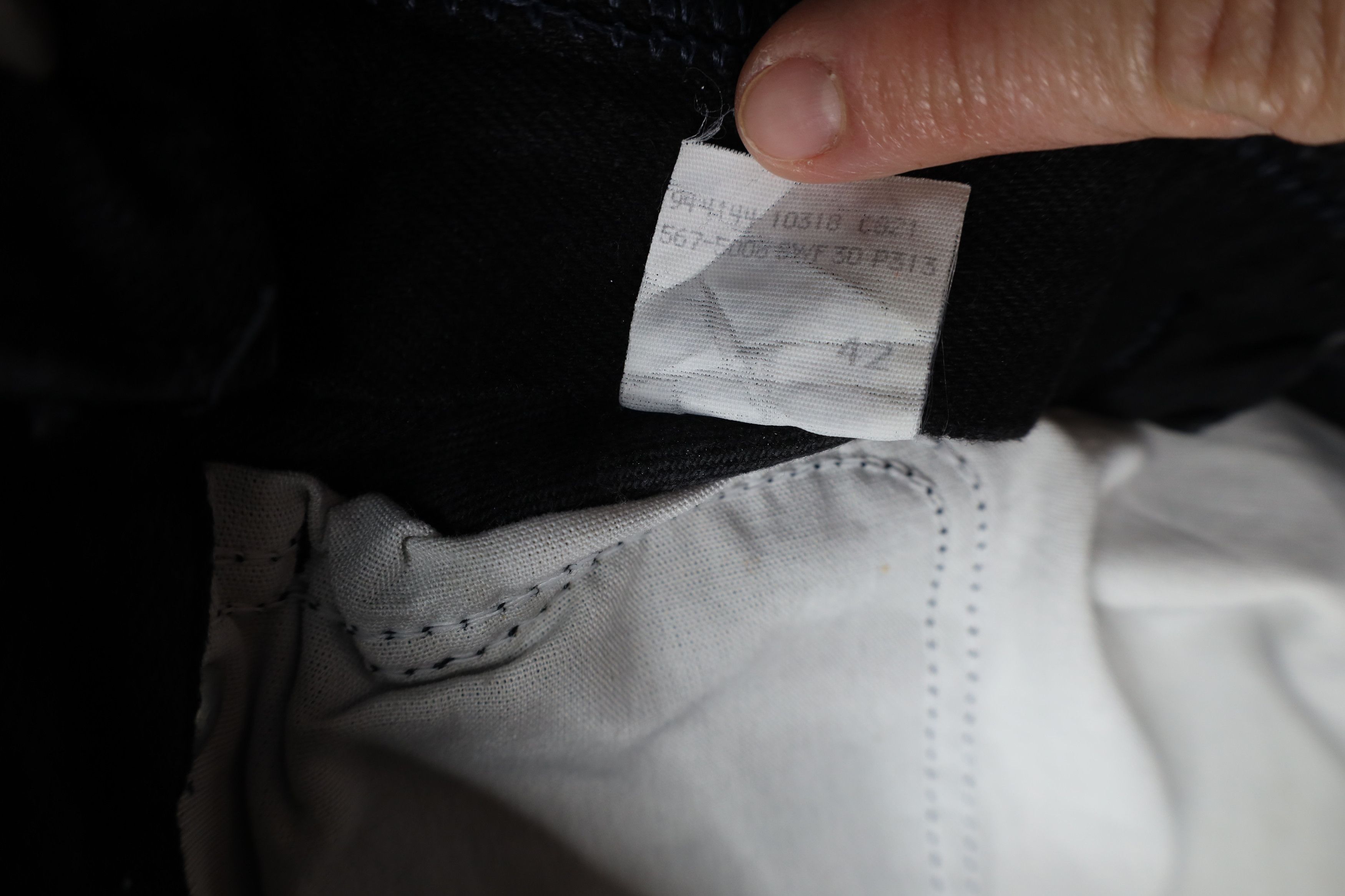 Lee × Vintage Deadstock Vintage 90s Lee Tapered Leg Denim Jeans Black USA Size US 28 / EU 44 - 9 Thumbnail