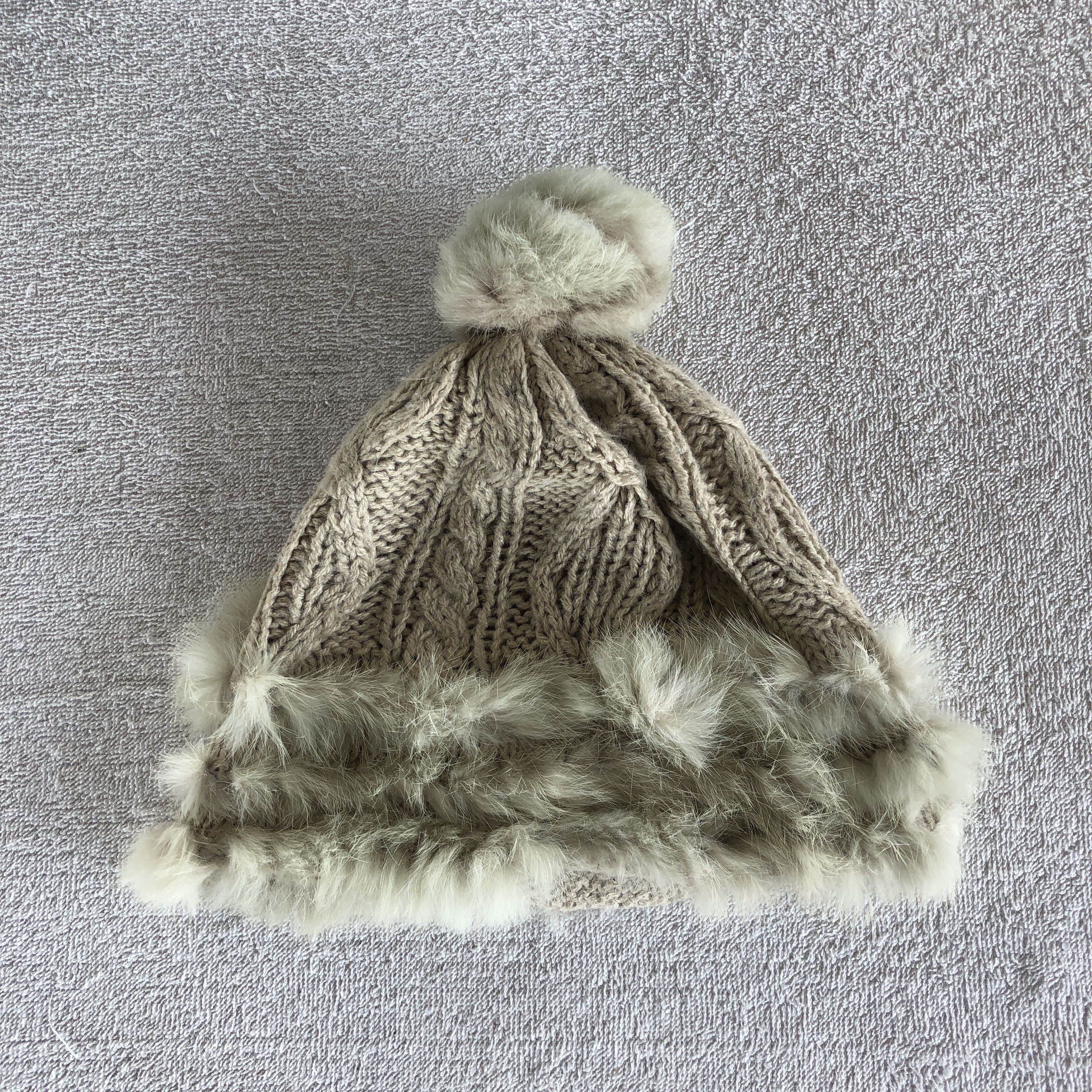 Japanese Brand Vintage Faux Fur Beanie Aran Isle Knit Snow Caps Hats Size ONE SIZE - 5 Thumbnail