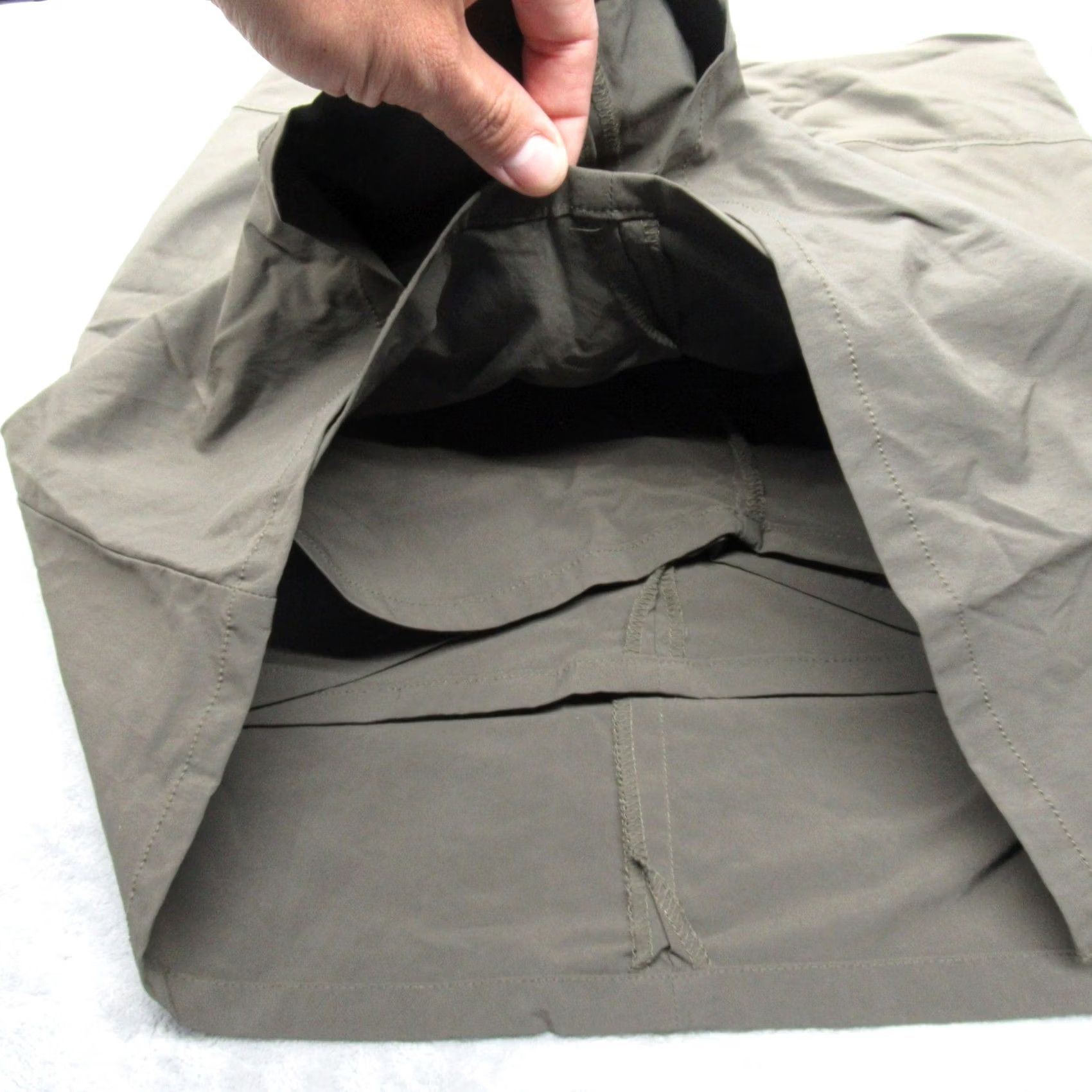 Patagonia VINTAGE Patagonia Skirt Womens 12 Nylon Green Short Liner Casual Continental Hideaway Size 34" / US 12 / IT 48 - 6 Thumbnail