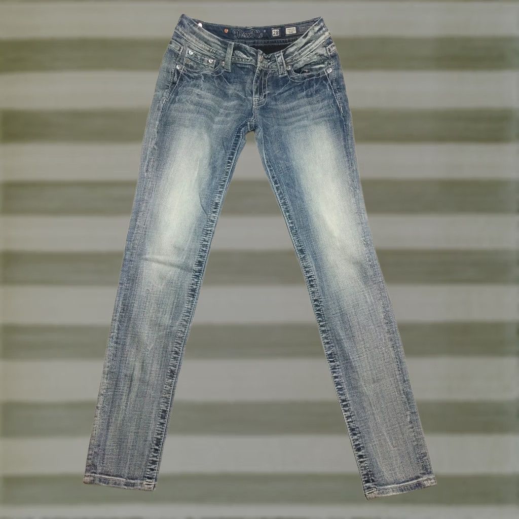 Miss Me Miss Me Jeans Skinny Blue Medium Wash Denim Pants Women 28 30x31 Signature Rise 5-Pocket Denim Size 28" / US 6 / IT 42 - 1 Thumbnail