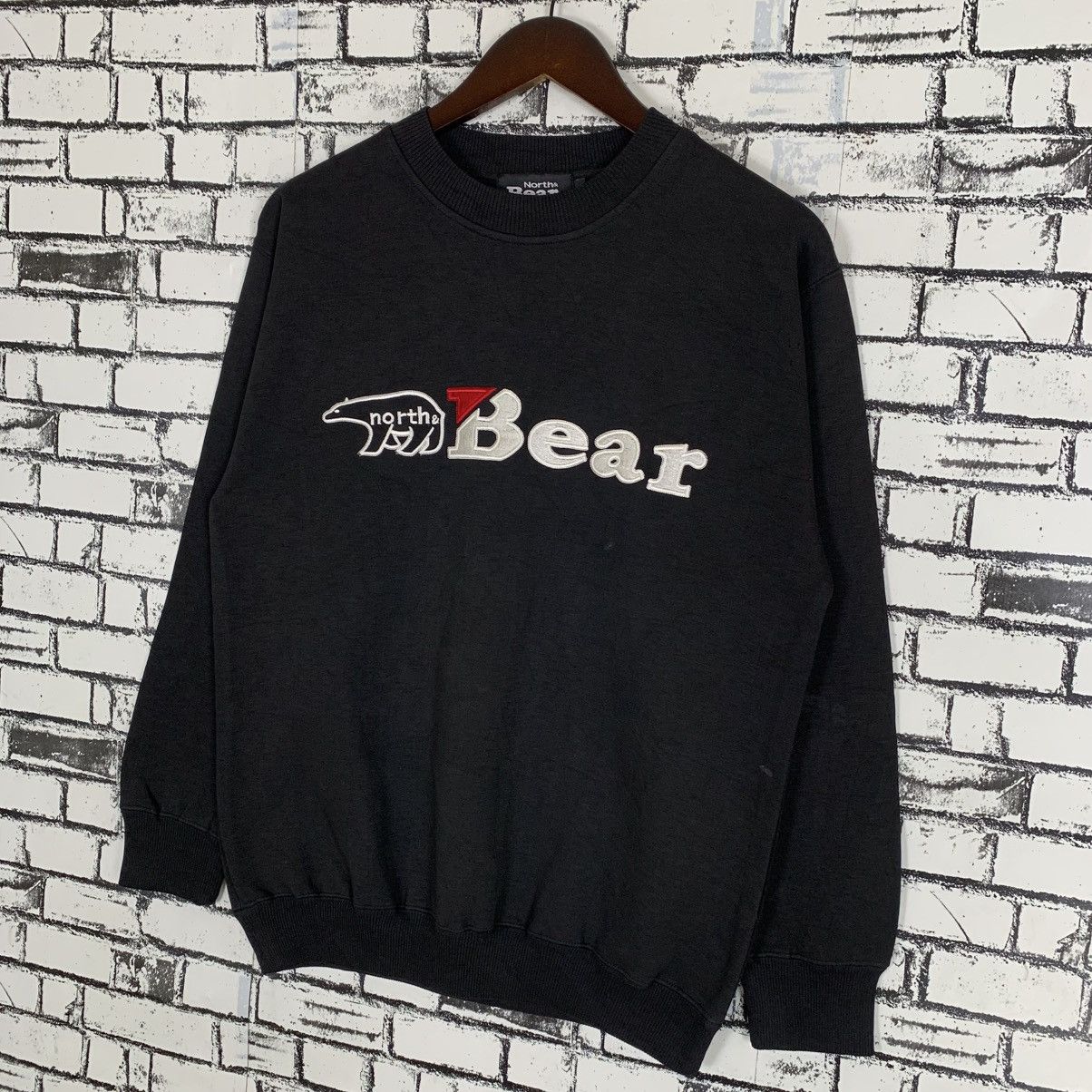 Designer × Vintage Vintage North Bear Big Logo Sweatshirt Size US M / EU 48-50 / 2 - 2 Thumbnail