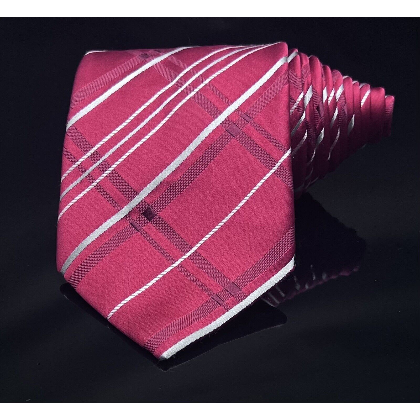 Donald Trump DONALD J TRUMP STRIPED RED MEN'S Neck Tie W3.5” BY L59.5” Size ONE SIZE - 2 Thumbnail