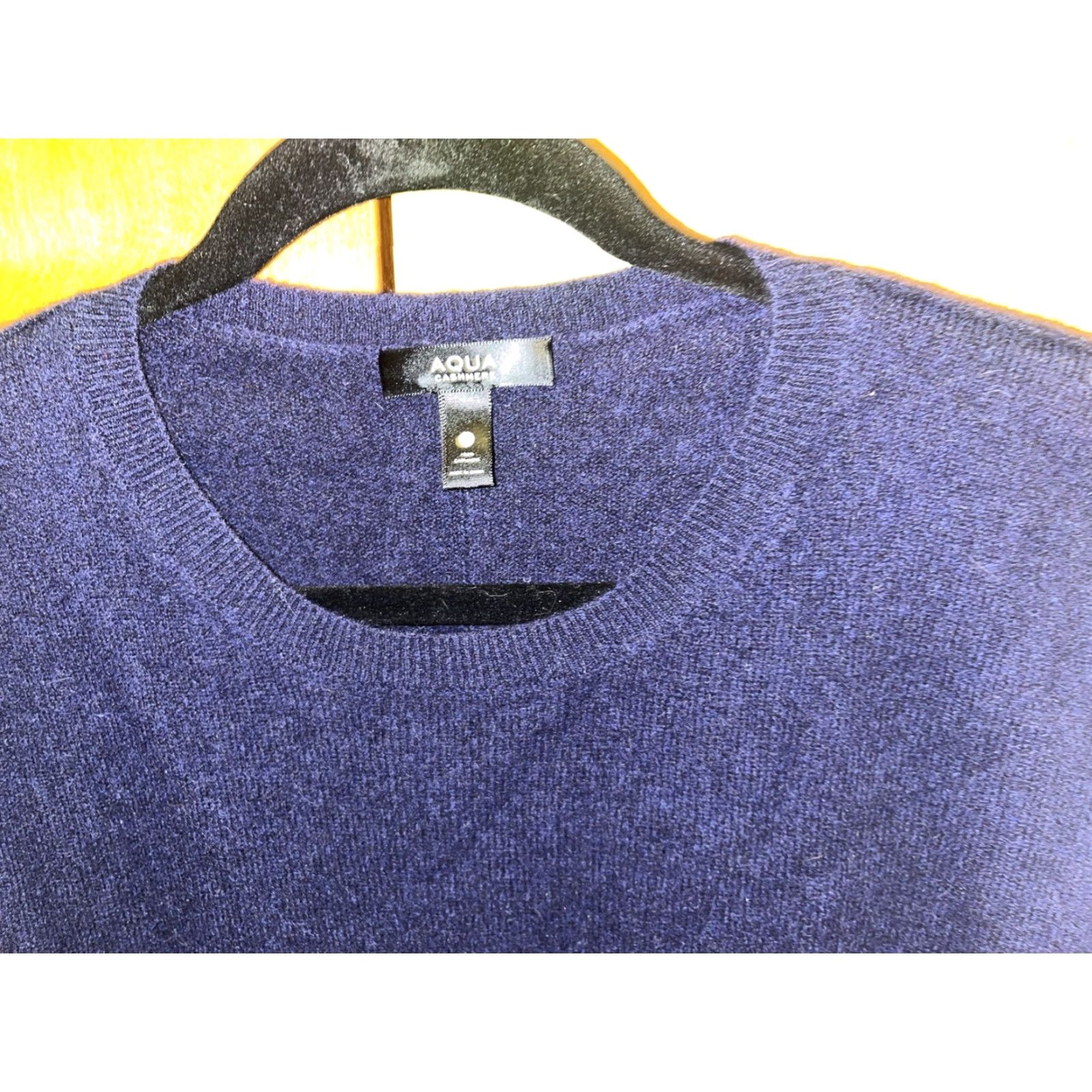 AQUA AQUA 100% Cashmere Crew Neck Sweater Dark Blue Small Womens Lightweight Pullover Classic Size S / US 4 / IT 40 - 2 Thumbnail