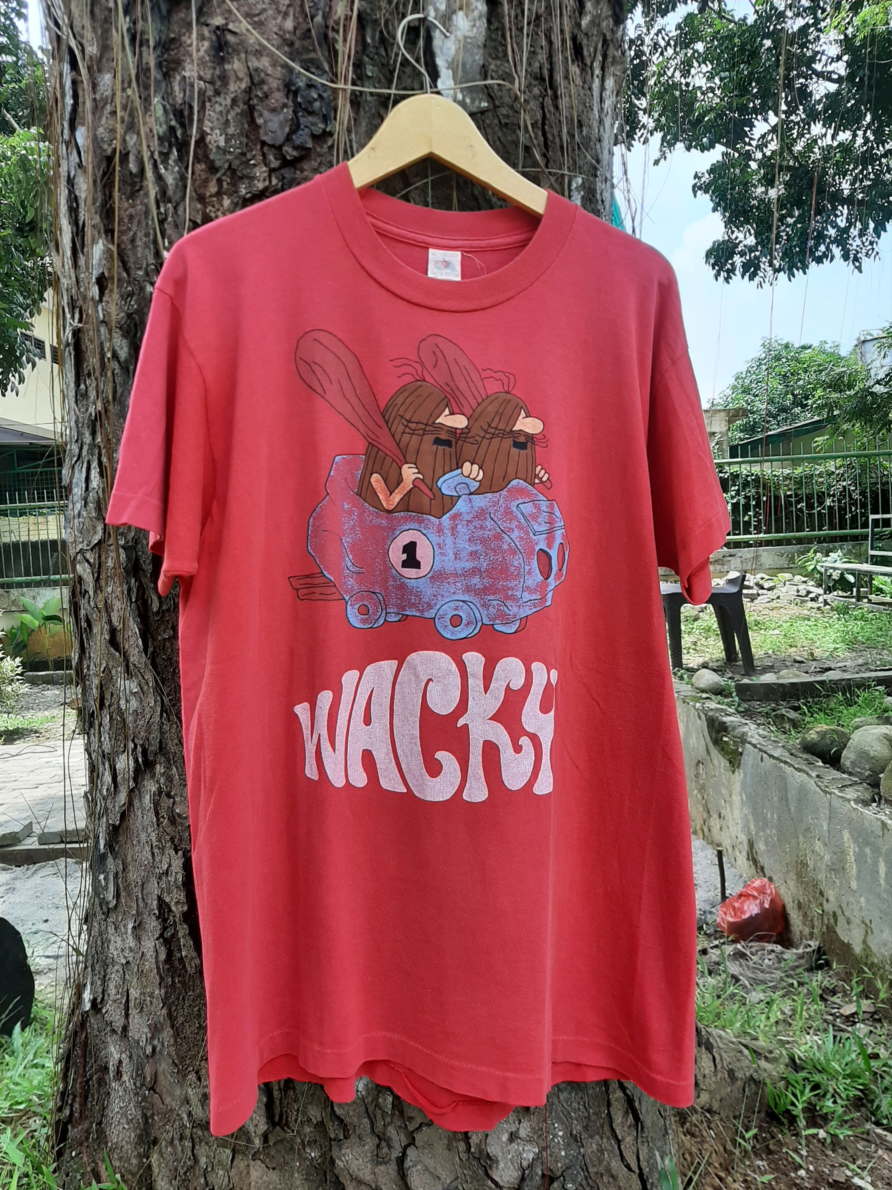 image of Cartoon Network x Fruit Of The Loom Vintage Mega 80's Wacky Race The Slag Brothers Solo Tee in Red 