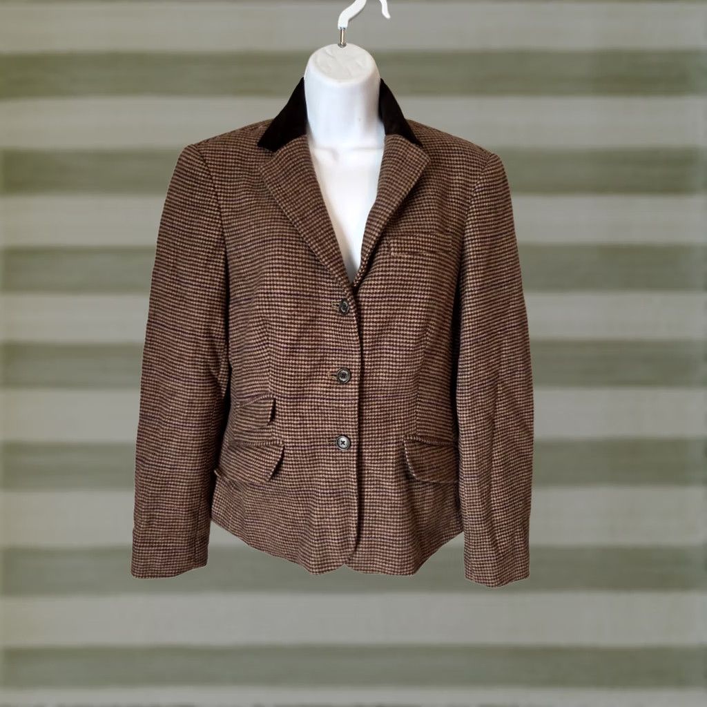 Chaps Chaps Brown Houndstooth Plaid Wool Blazer Jacket Velvet Collar Size 8 Blazer Women, Regular Fit, Wool, Tweed, Button, Dry Clean Only Size M / US 6-8 / IT 42-44 - 1 Thumbnail