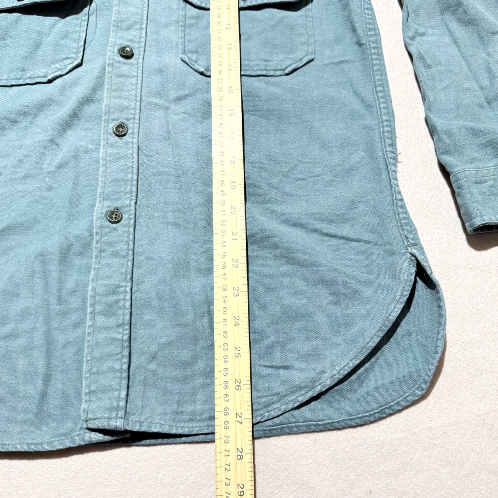 Vintage VINTAGE Woolrich Shirt Men Blue Patch Pockets Long Sleeve Button-Up Large Distressed Size US L / EU 52-54 / 3 - 3 Thumbnail
