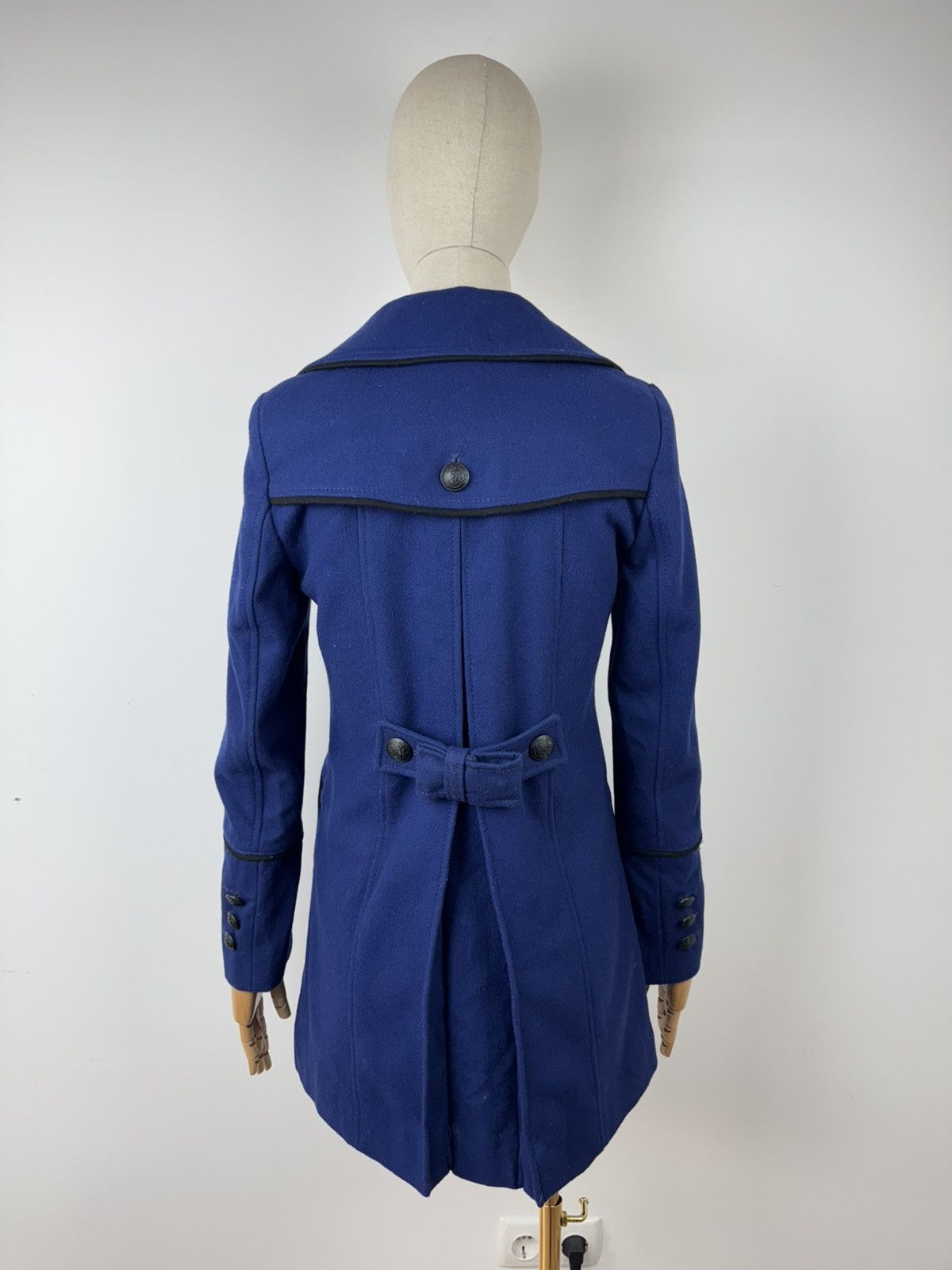 Victoria's Secret Women’s Victoria’s Secret Wool Pea Coat size 4 Size M / US 6-8 / IT 42-44 - 4 Thumbnail