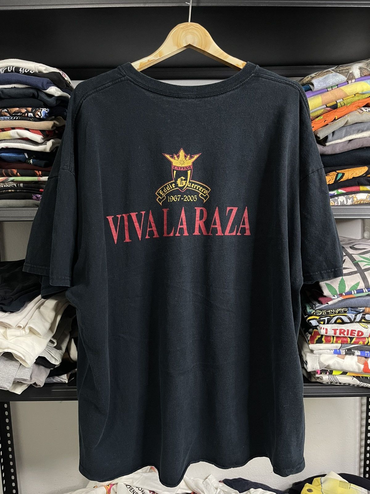 WWE 2005 Eddie Guerrero Wrestlemania 22 Memorial Tribute Tee XXL Size US XXL / EU 58 / 5 - 2 Thumbnail