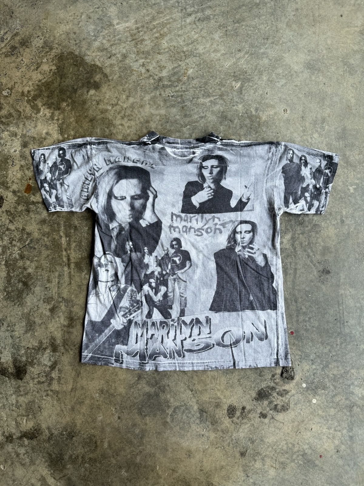 Marilyn Manson *RARE* VINTAGE MARILYN MANSON AOP METAL BAND TEE Size US M / EU 48-50 / 2 - 9 Thumbnail