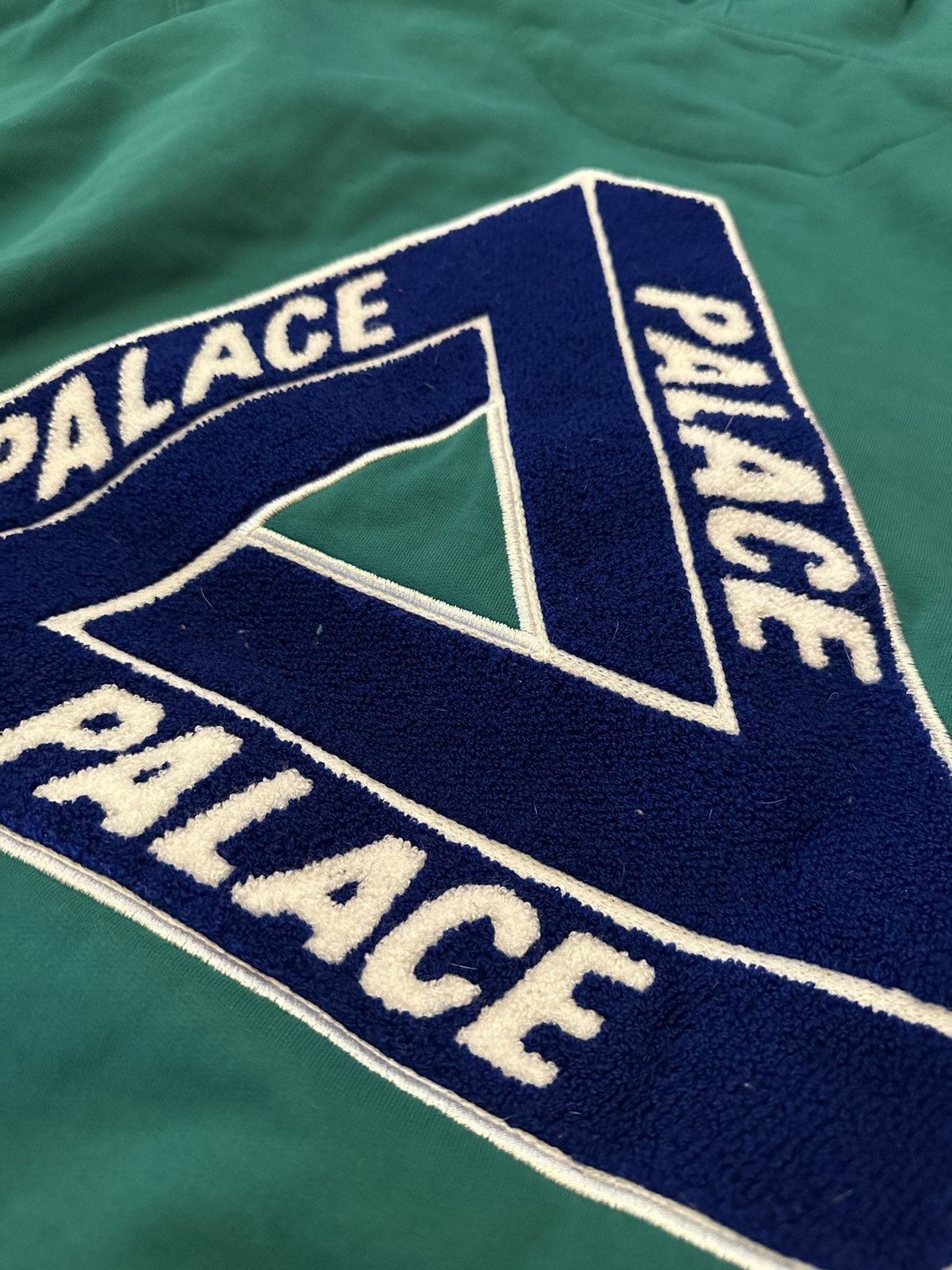 Palace Palace Tri Chenille Hoodie XL Size US XL / EU 56 / 4 - 4 Thumbnail