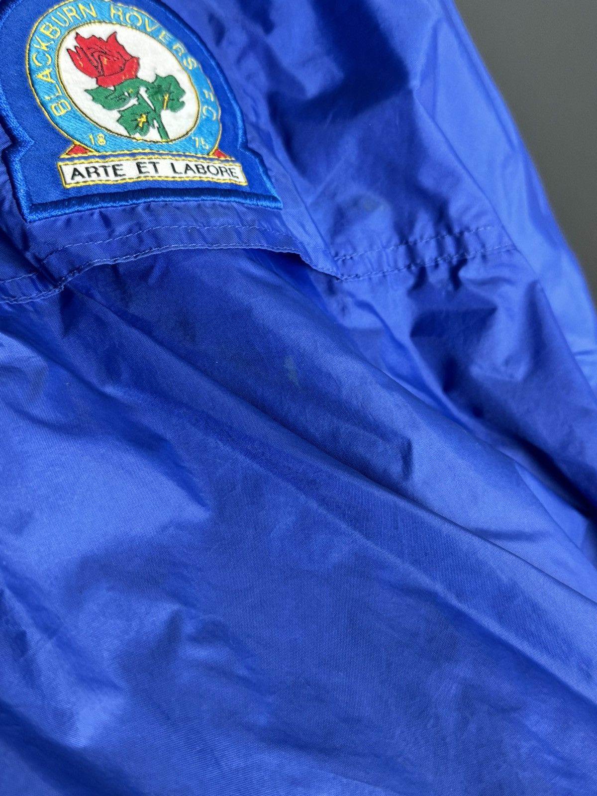 Other Blackburn Rovers Training Football Jacket Size US XL / EU 56 / 4 - 8 Thumbnail