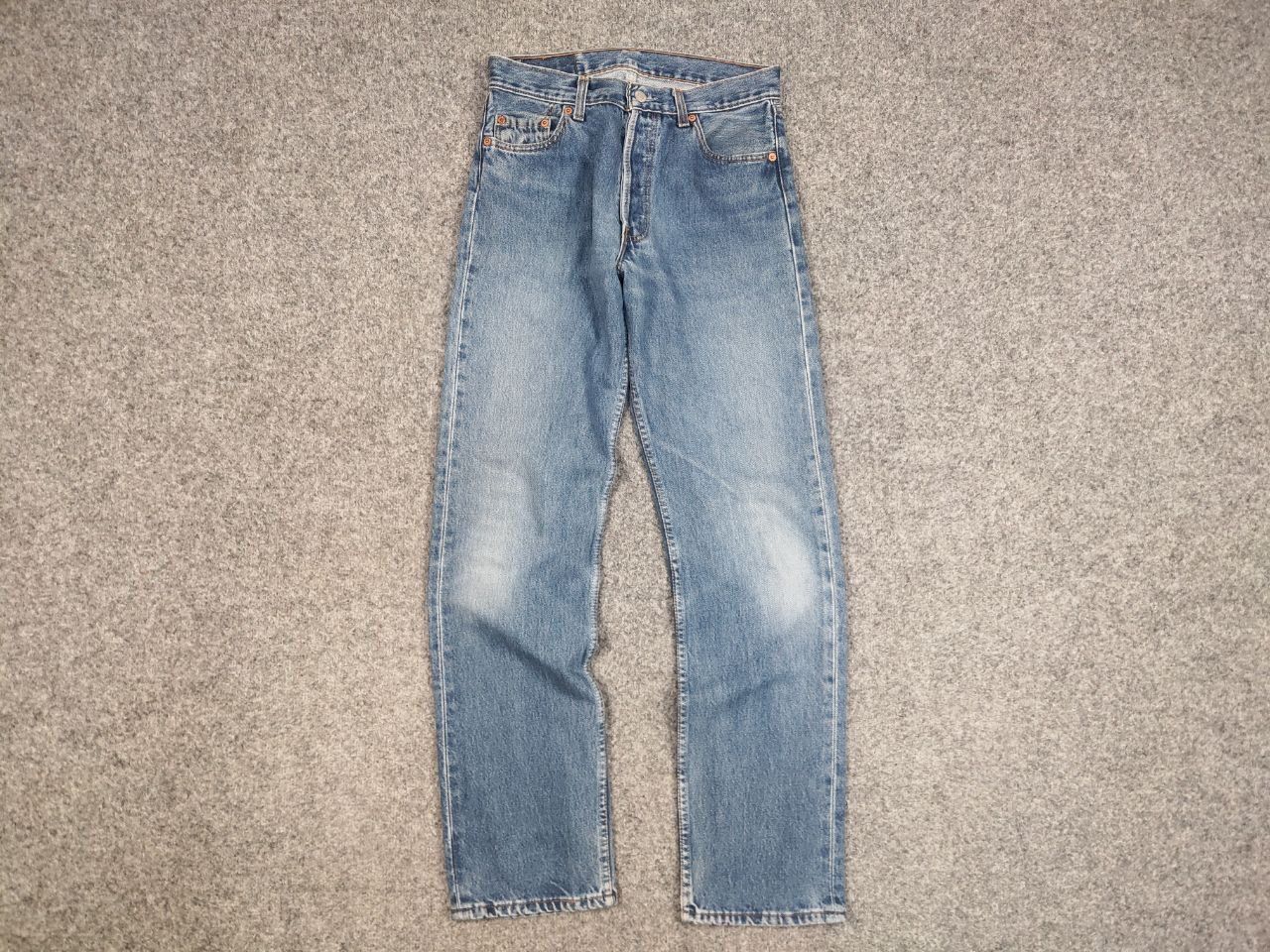 Levi's Vintage 90's levis 501 Classic Faded Denim Jeans USA Style Size US 30 / EU 46 - 10 Thumbnail