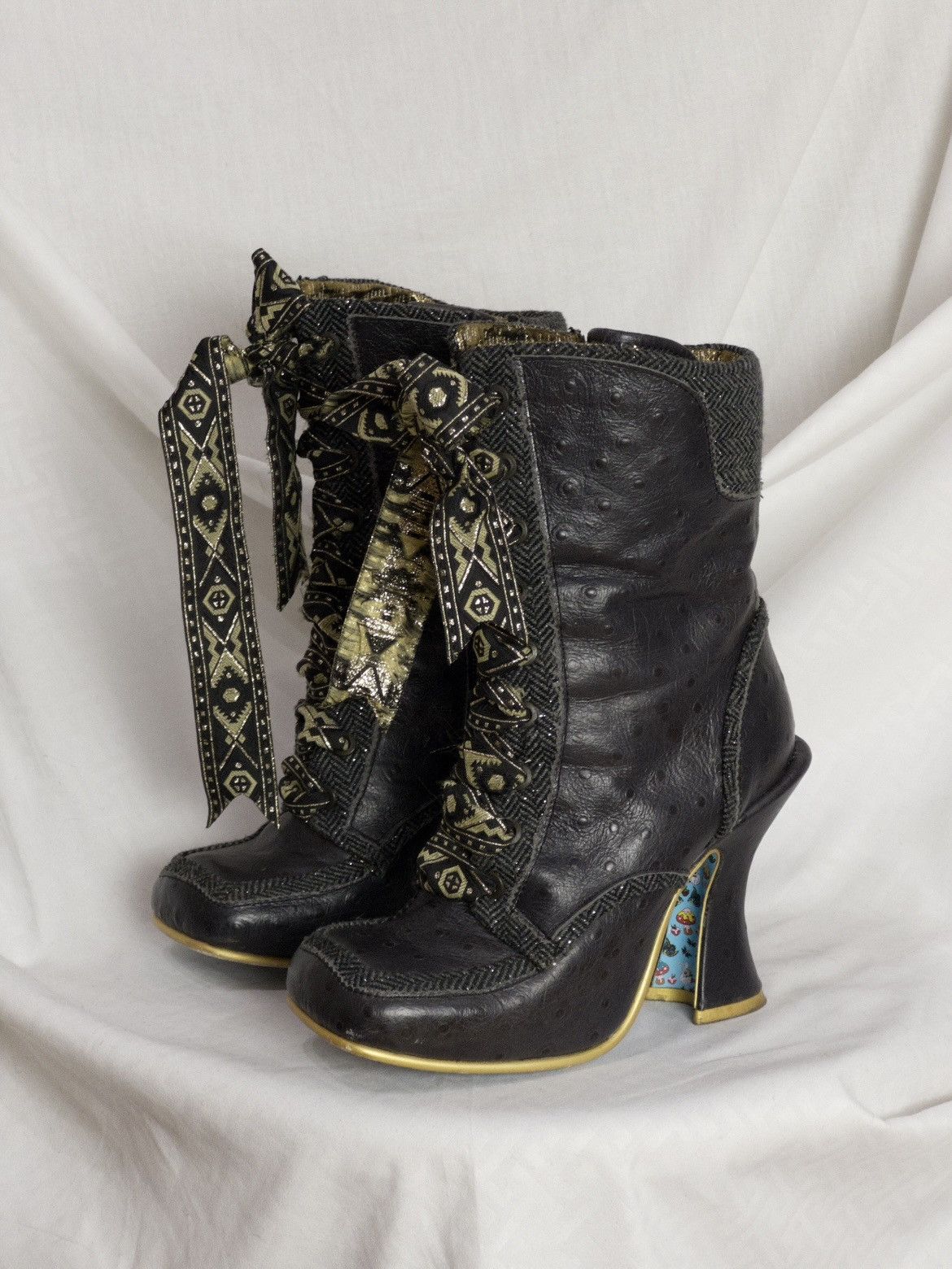 Vintage RARE Irregular Choice Victorian lace-up boots in dark purple Size US 7 / IT 37 - 15 Thumbnail