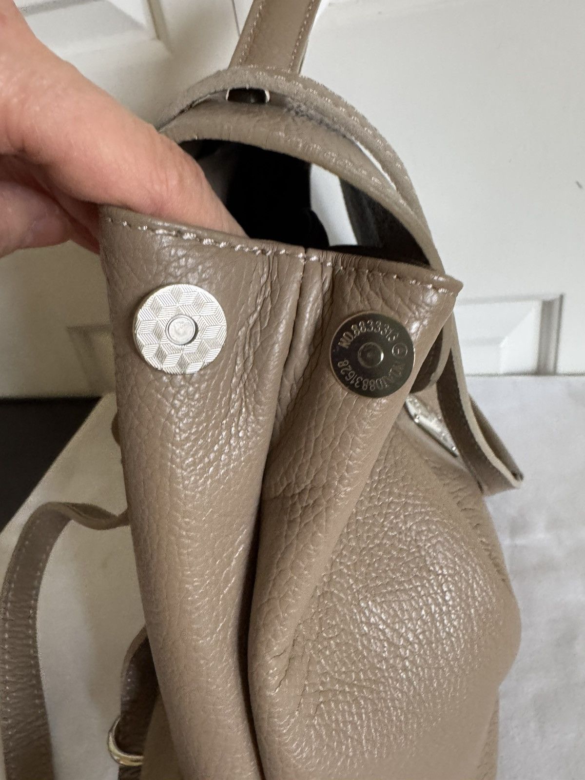 I MEDICI Firenze Beige Leather Shoulder Bag/Backpack NWOT