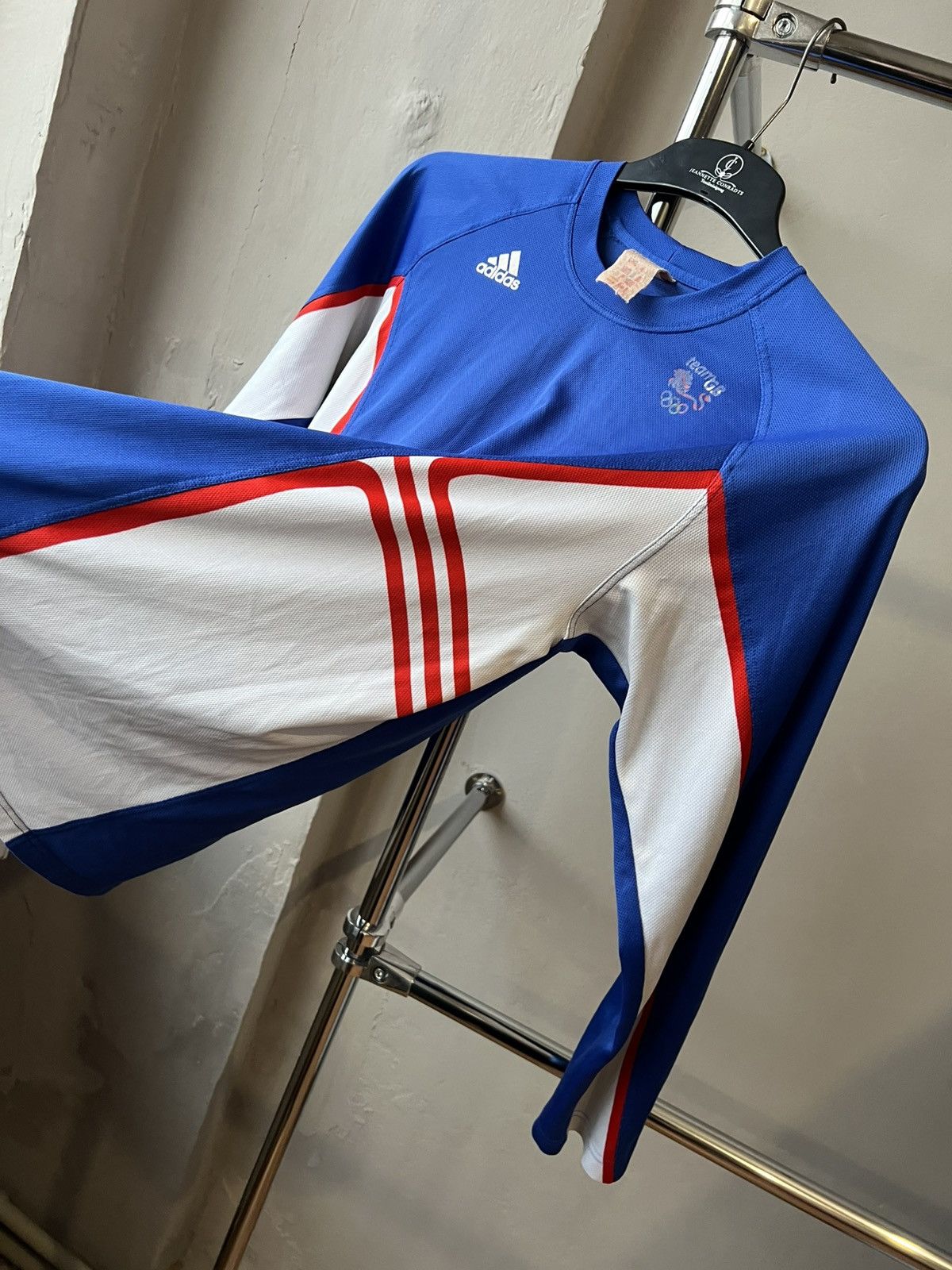 Adidas 90’s GREAT BRITAIN/UNITED KINGDOM OLYMPIC TEAM ADIDAS JERSEY Size US M / EU 48-50 / 2 - 12 Thumbnail