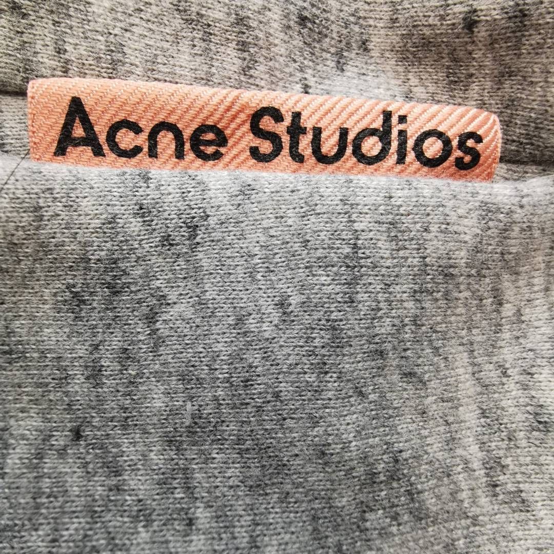 Acne Studios Acne Studios S Cotton Floral V-Neck Shirt Size US S / EU 44-46 / 1 - 1 Thumbnail