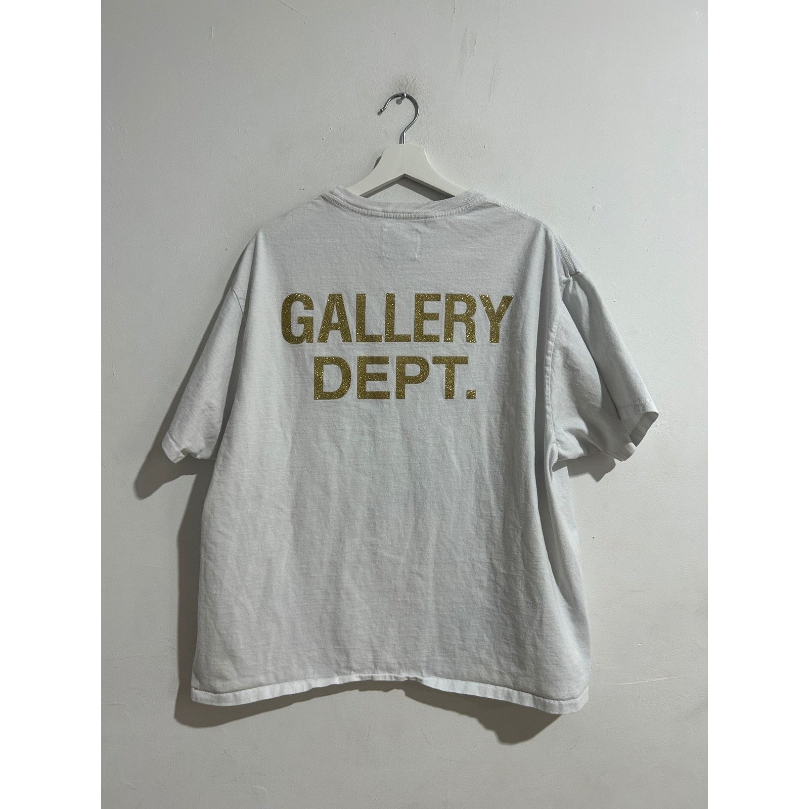 Gallery Dept. GALLERY DEPT. LA RIOT TEE SIZE LARGE PREOWNED Size US L / EU 52-54 / 3 - 2 Thumbnail