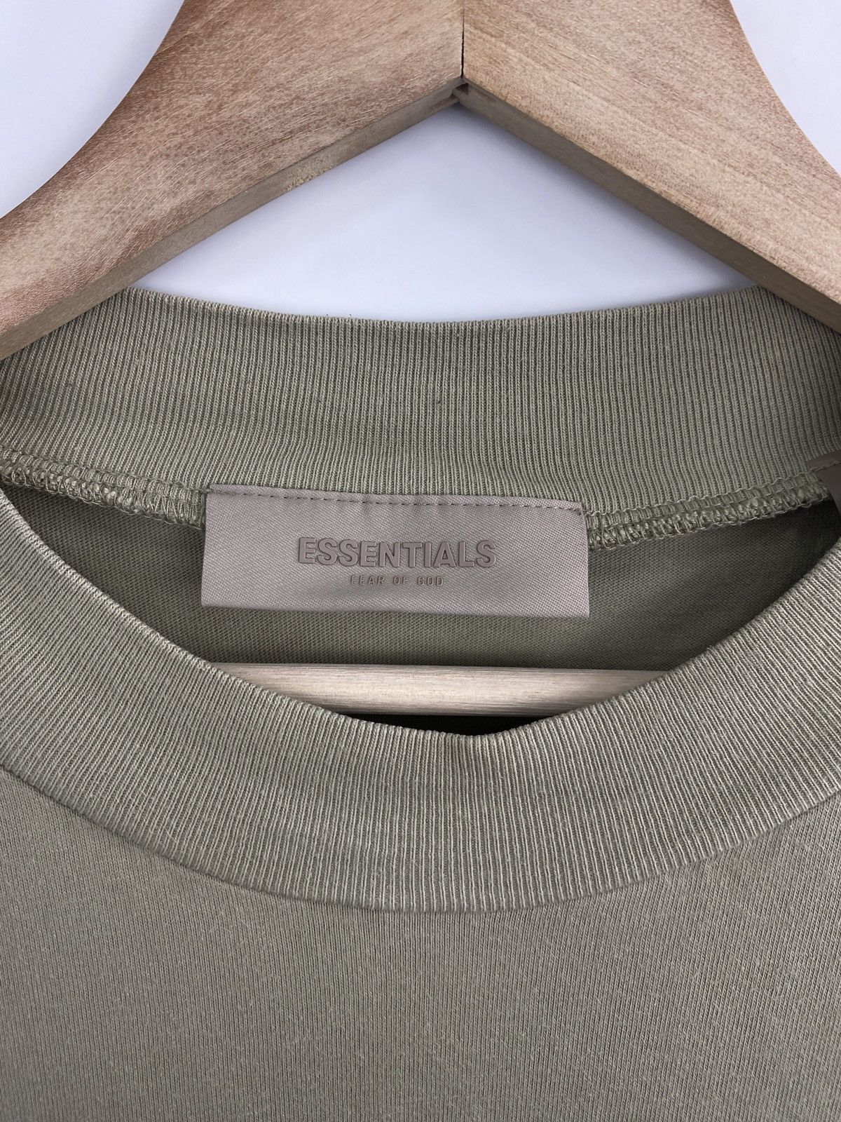 Essentials Essentials Fear Of God Y2K T-Shirt Hype Rare Retro Size US S / EU 44-46 / 1 - 5 Thumbnail