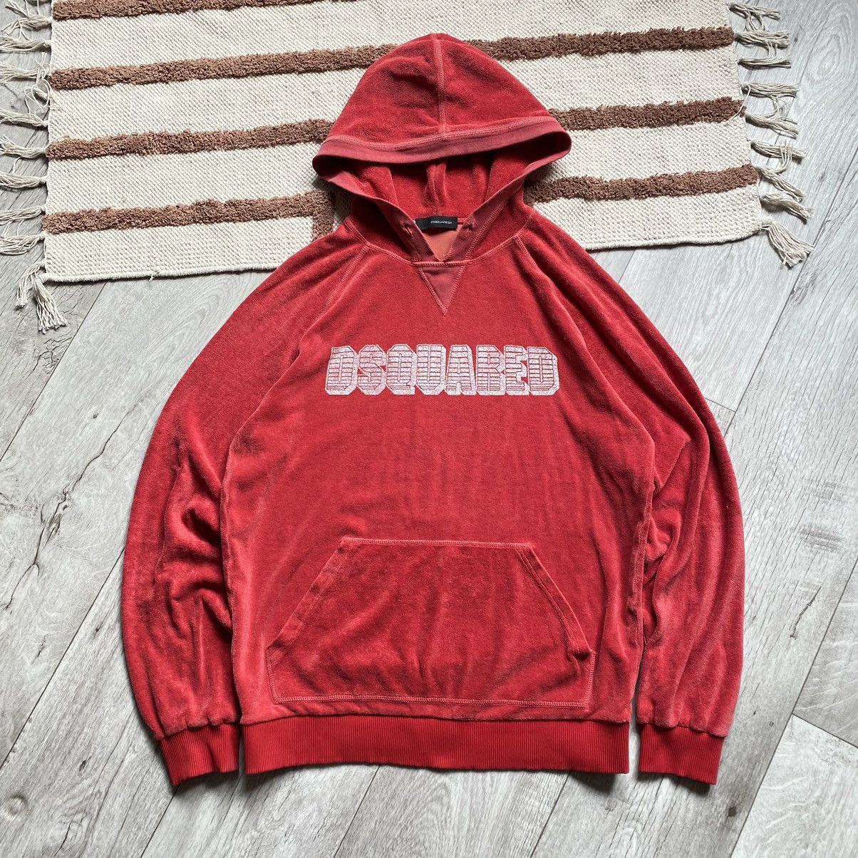 Dsquared2 DSQUARED2 RED VELOUR HOODIE Size US L / EU 52-54 / 3 - 1 Thumbnail