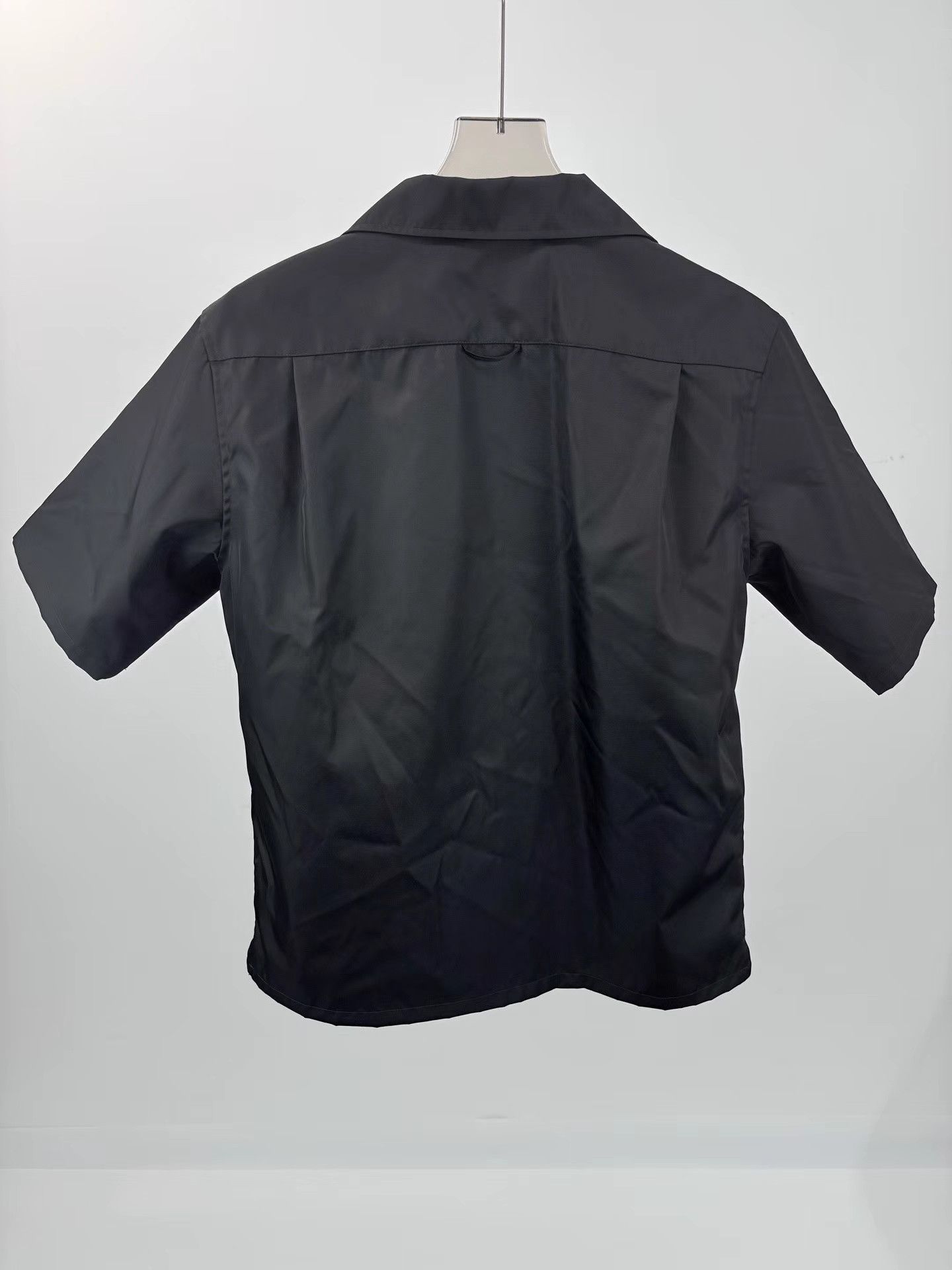 Prada PRADA Nylon Triangle Bag Short Sleeve Shirt K1 Size XS / US 0-2 / IT 36-38 - 2 Thumbnail