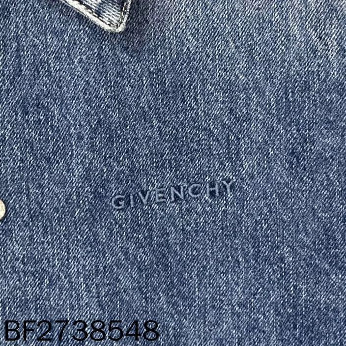 Givenchy Givenchy New embroidered logo washed denim vest jacket Size US M / EU 48-50 / 2 - 4 Thumbnail