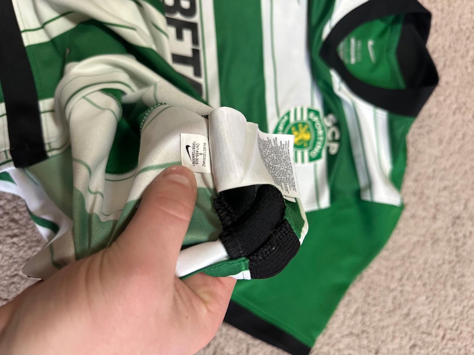 Nike Nike Sporting Lisbon 2022/23 Football Shirt Soccer Jersey Size US M / EU 48-50 / 2 - 6 Thumbnail