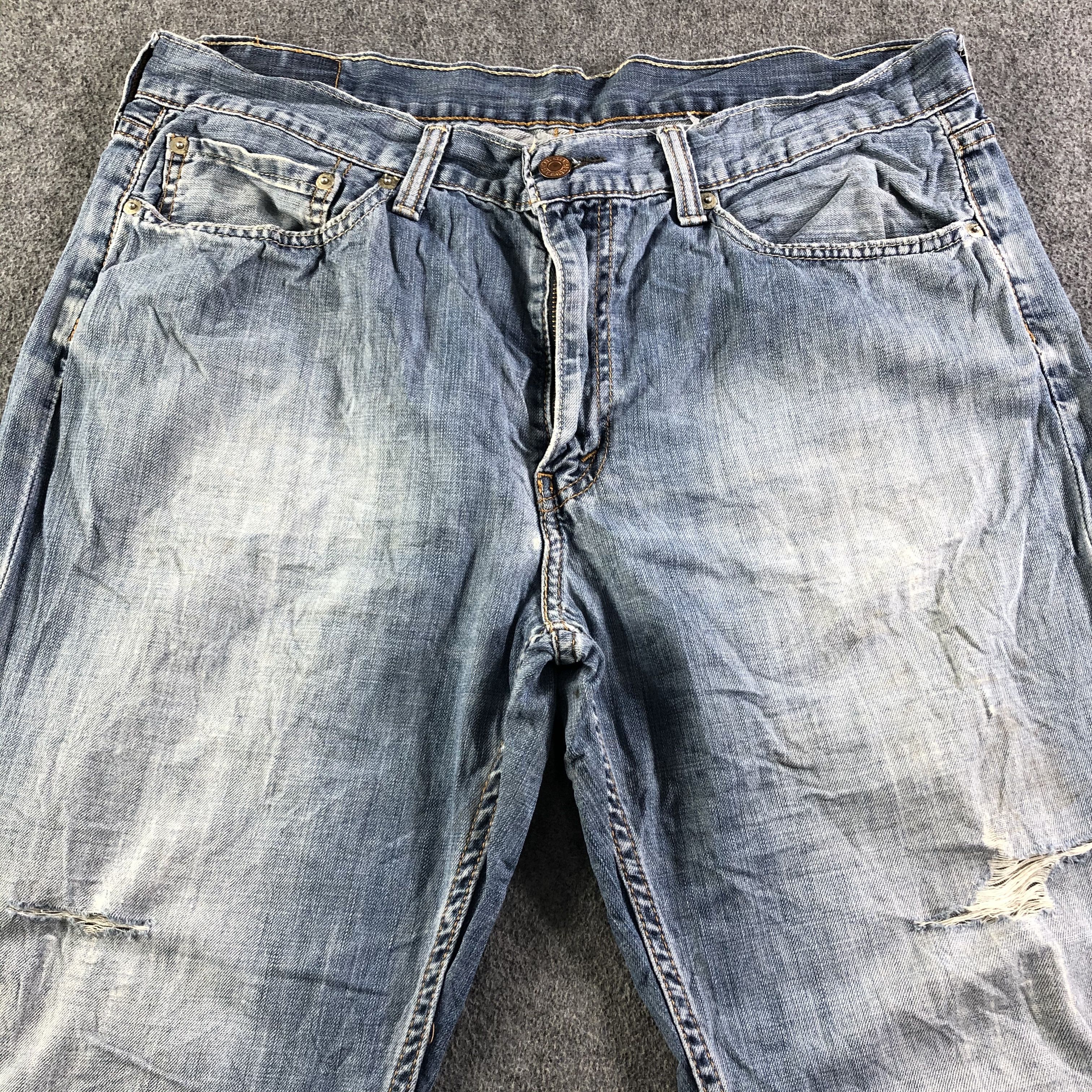 Levi's Vintage Faded Blue Levis 514 Jeans-J3277 Size US 37 - 3 Thumbnail