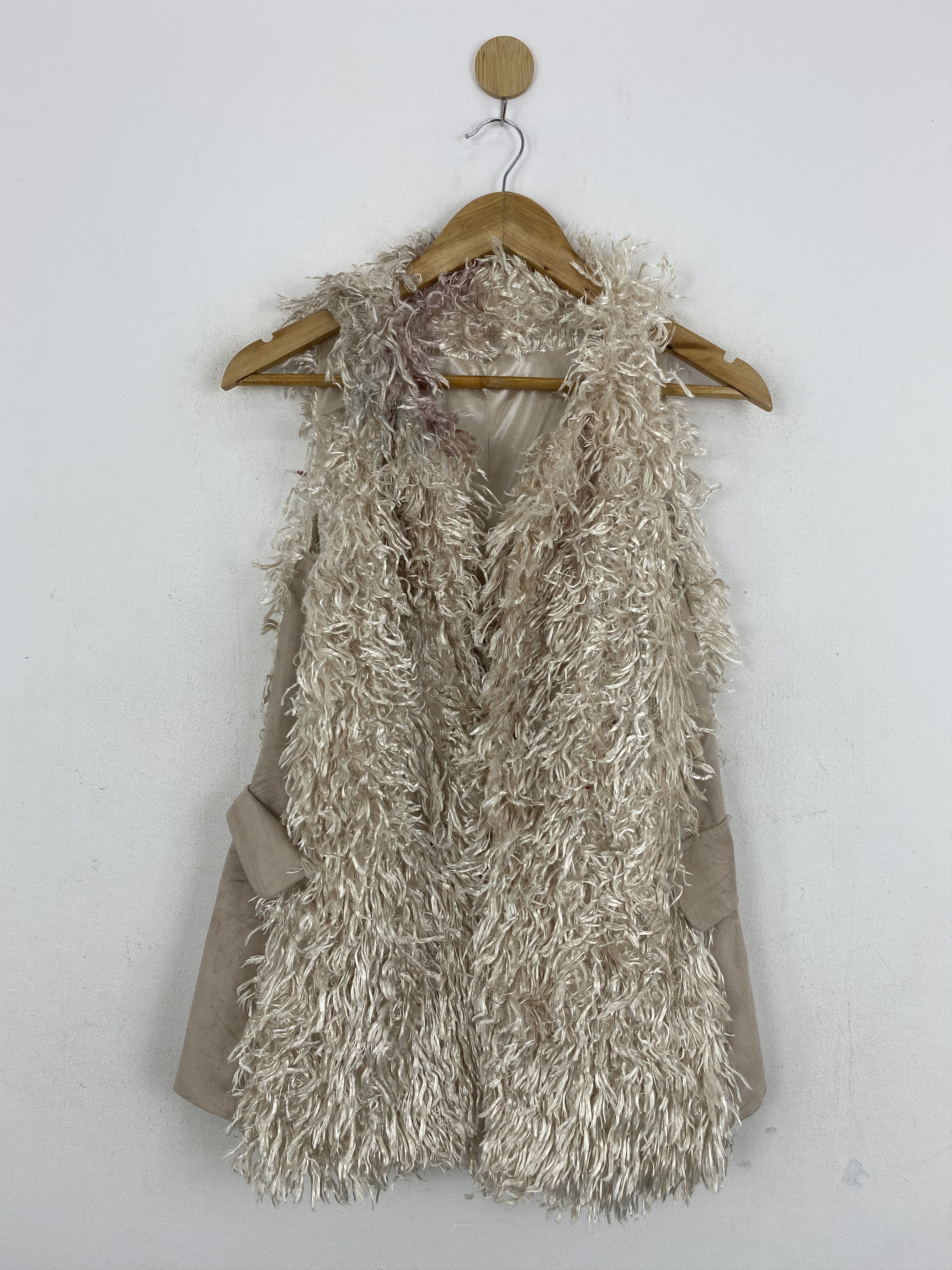 Japanese Brand Vintage Japanese Brand Hyelim Faux Fur Vest J1916 Size US XS / EU 42 / 0 - 1 Thumbnail