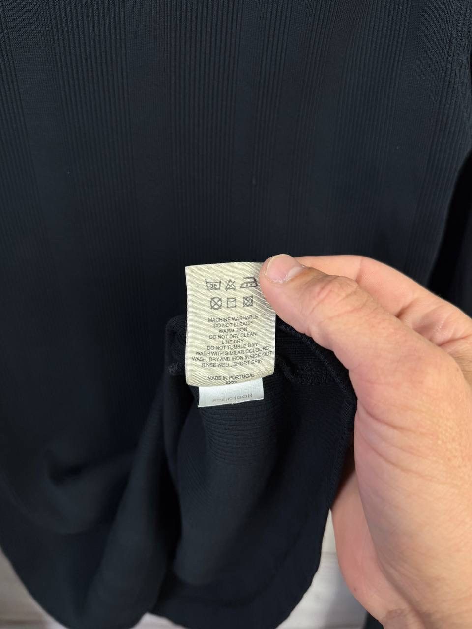 Burberry Vintage Burberry Longsleeve Tshirt Size US M / EU 48-50 / 2 - 16 Thumbnail