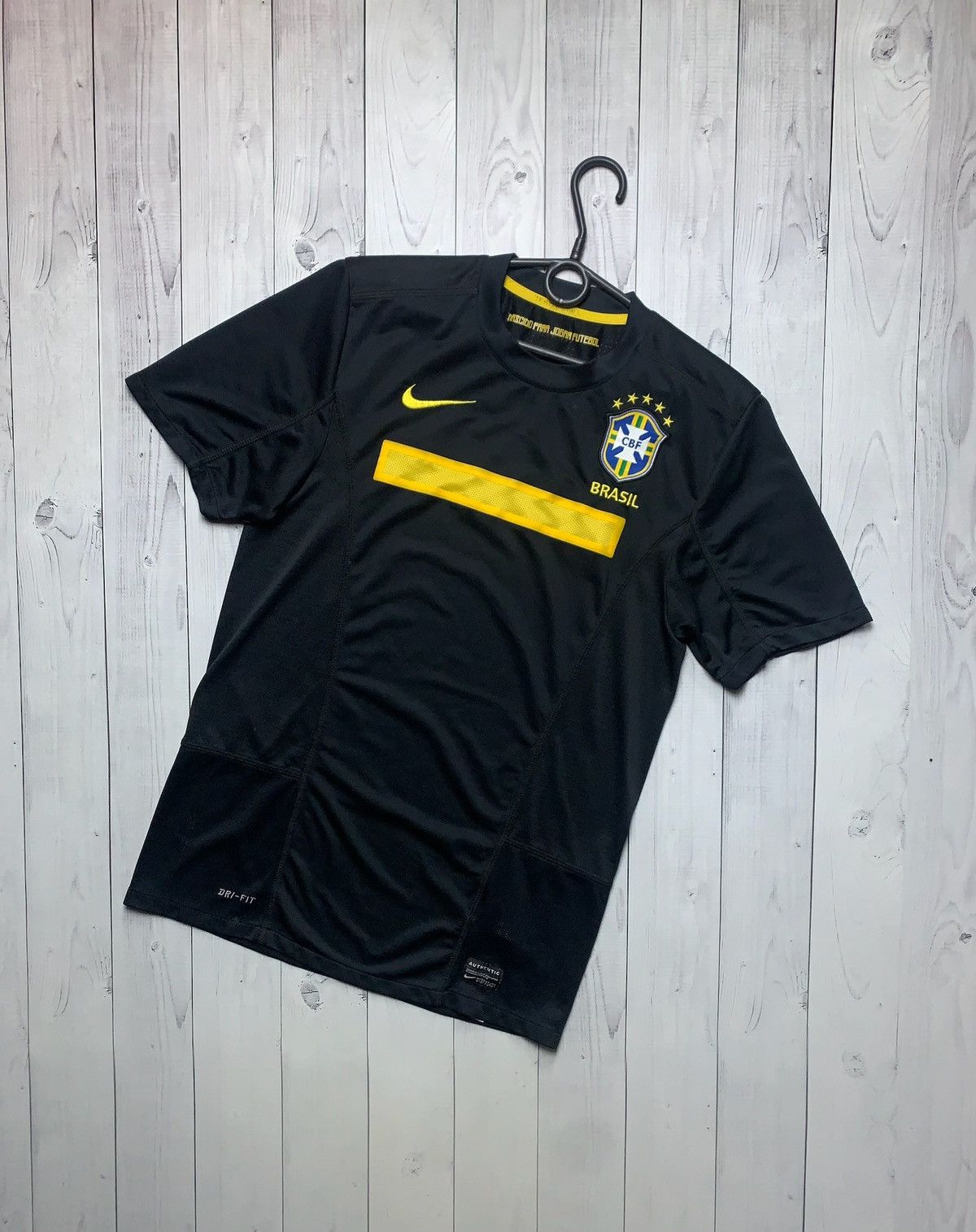 Vintage Nike Brazil soccer jersey Brasil size S black