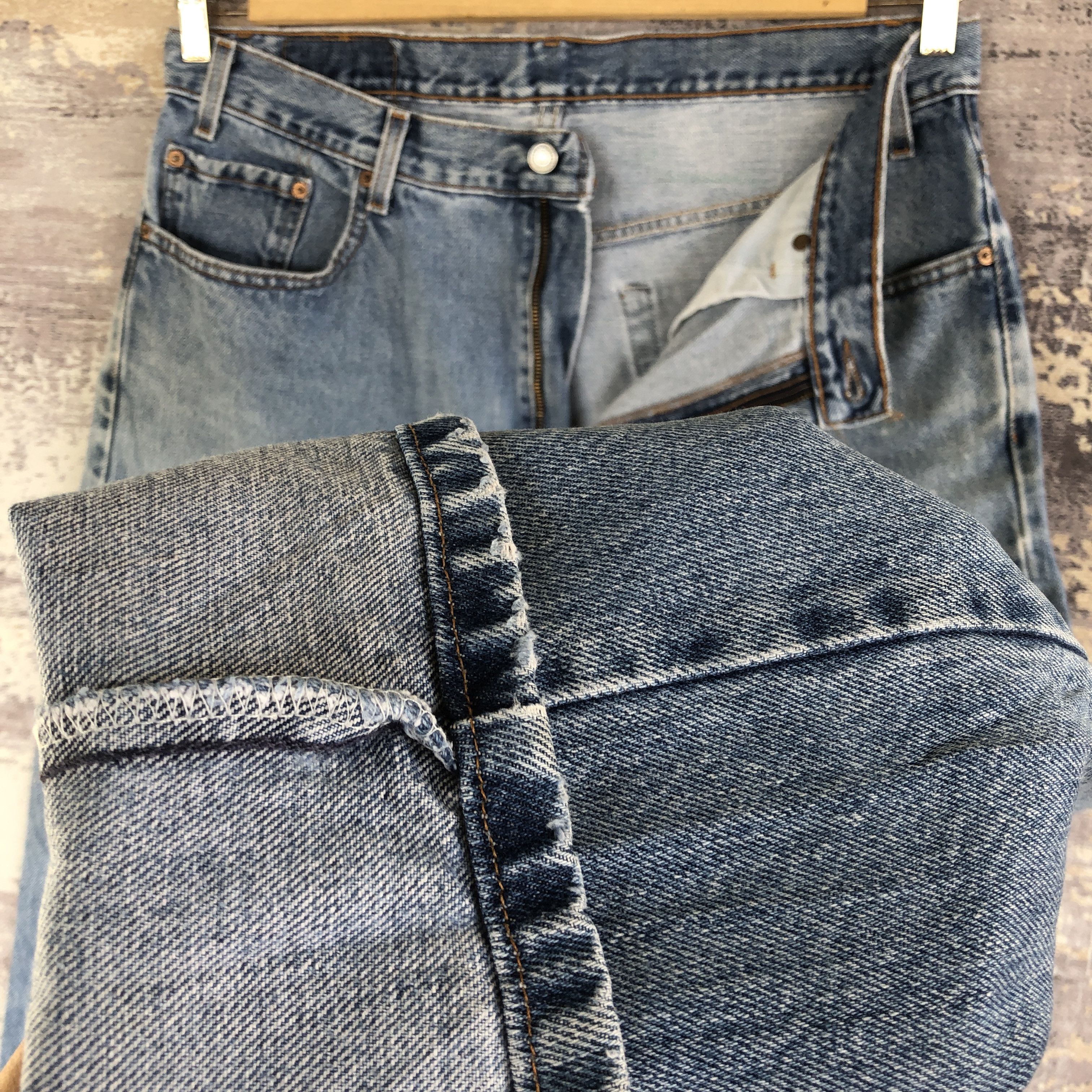 Levi's Vintage 90s Levis 505 SunFaded Jeans Light Wash Denim Size US 36 / EU 52 - 8 Thumbnail