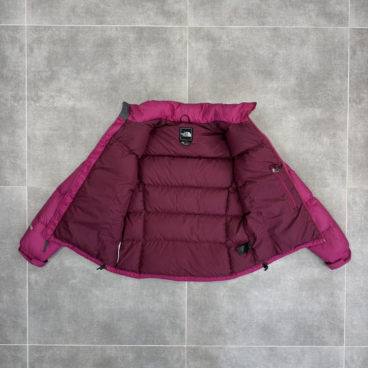 The North Face The North Face TNF 700 Nuptse Pink Puffer Down Jacket Women Size M / US 6-8 / IT 42-44 - 12 Thumbnail