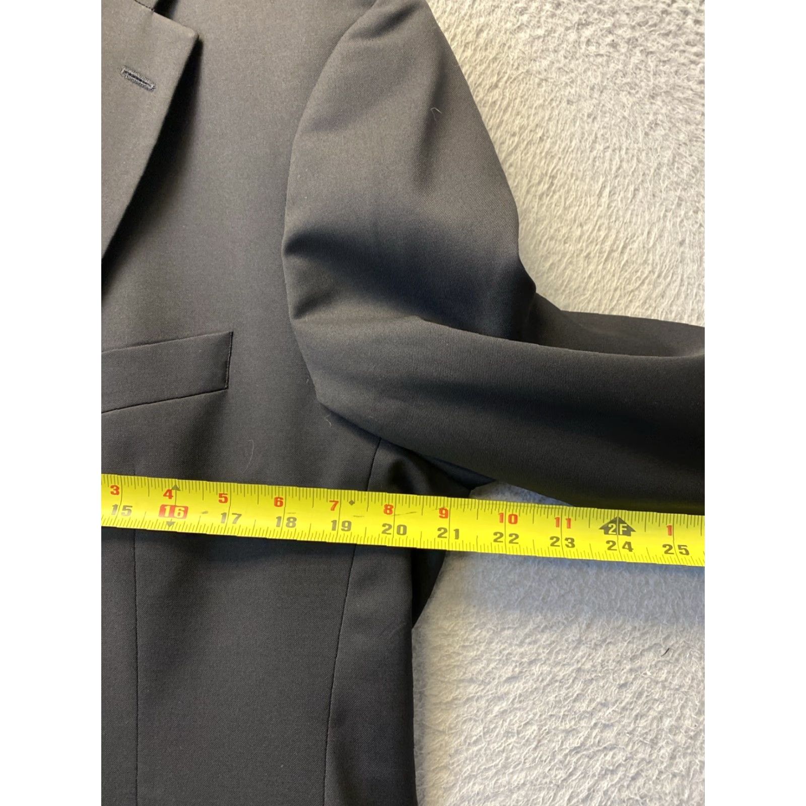 Hugo Boss VINTAGE Hugo Boss Men's Wool Blazer Jacket 42 Regular Slim Fit Black Fall Winter Business Casual Size 42R - 4 Thumbnail