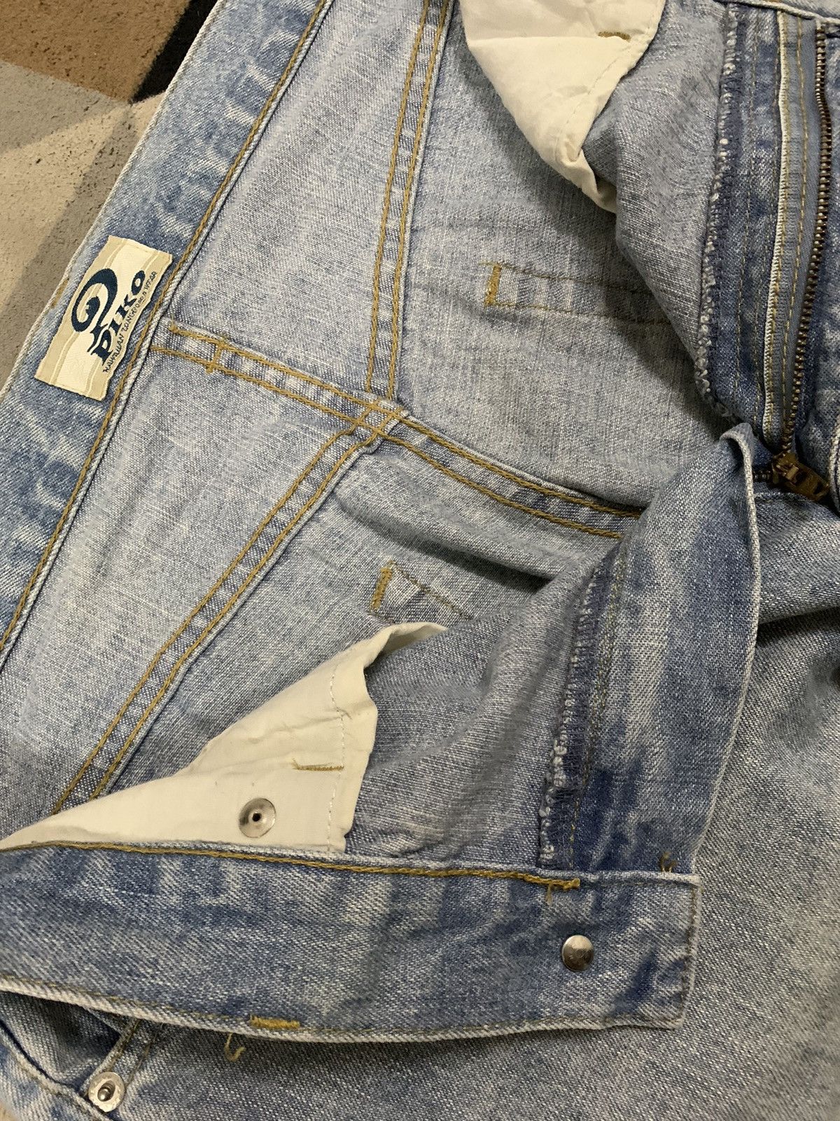 JNCO Vintage Japanese Brand Piko Hawaiian Baggy Distressed Jeans Size US 31 - 18 Thumbnail