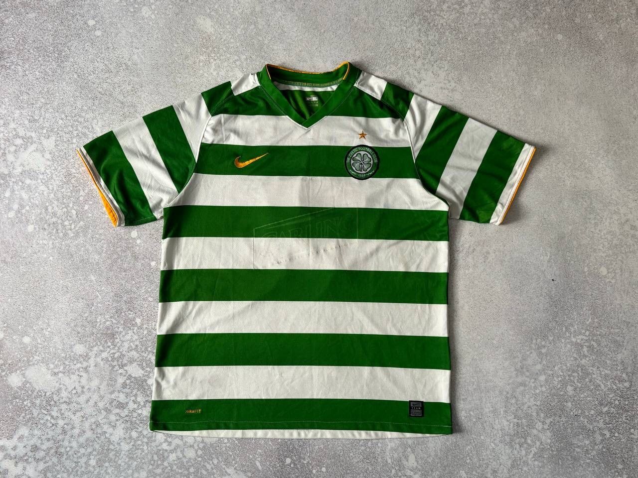 Nike × Vintage Vintage Nike Celtic Soccer Jersey T-shirt Swoosh Logo Y2K Size US XL / EU 56 / 4 - 1 Thumbnail