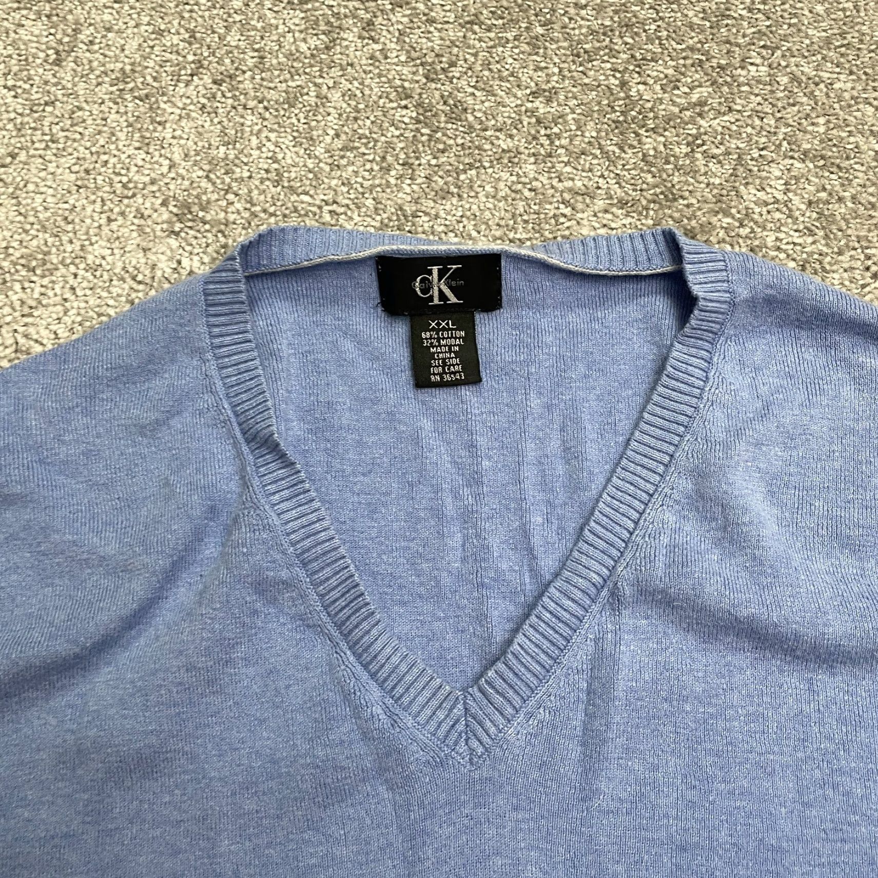 Calvin Klein Calvin Klein Sweater Mens 2XL V-Neck Pullover Knit Blue Cotton Modal Logo Casual Workwear Shirt? Size US XXL / EU 58 / 5 - 3 Thumbnail